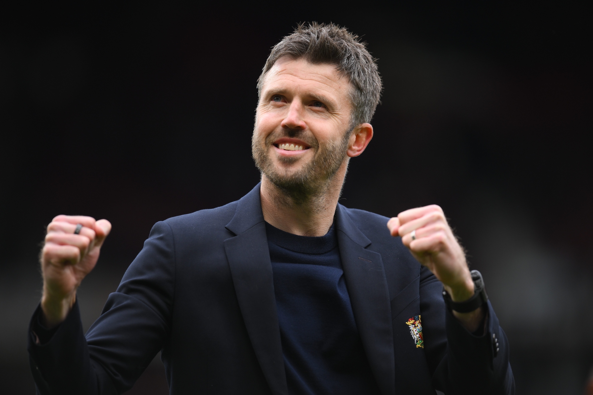 Michael Carrick celebra un triunfo con el Manchester United.
