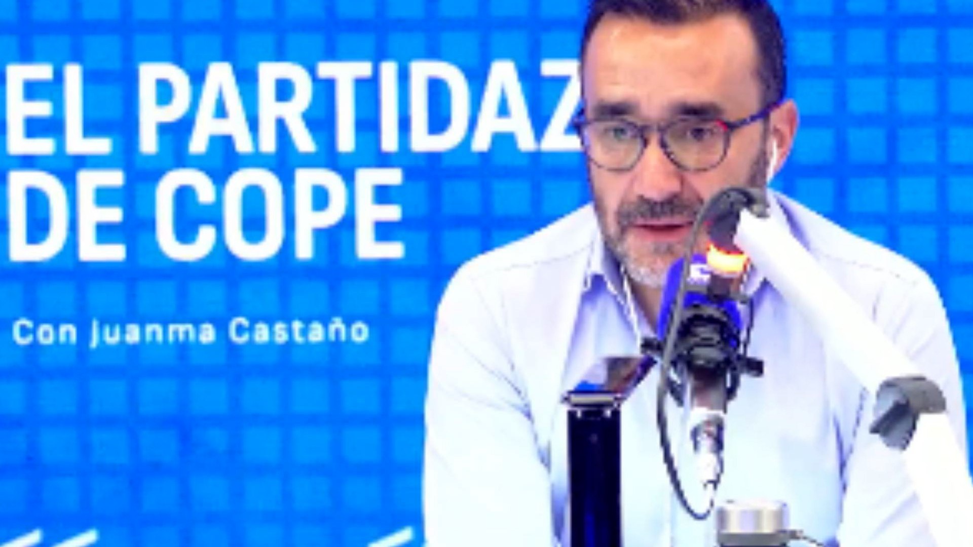 Juanma Castaño, director del programa 'El Partidazo de COPE', aprovechó los micrófonos de la Cadena COPE para contestar al ataque de Florentino Pérez.