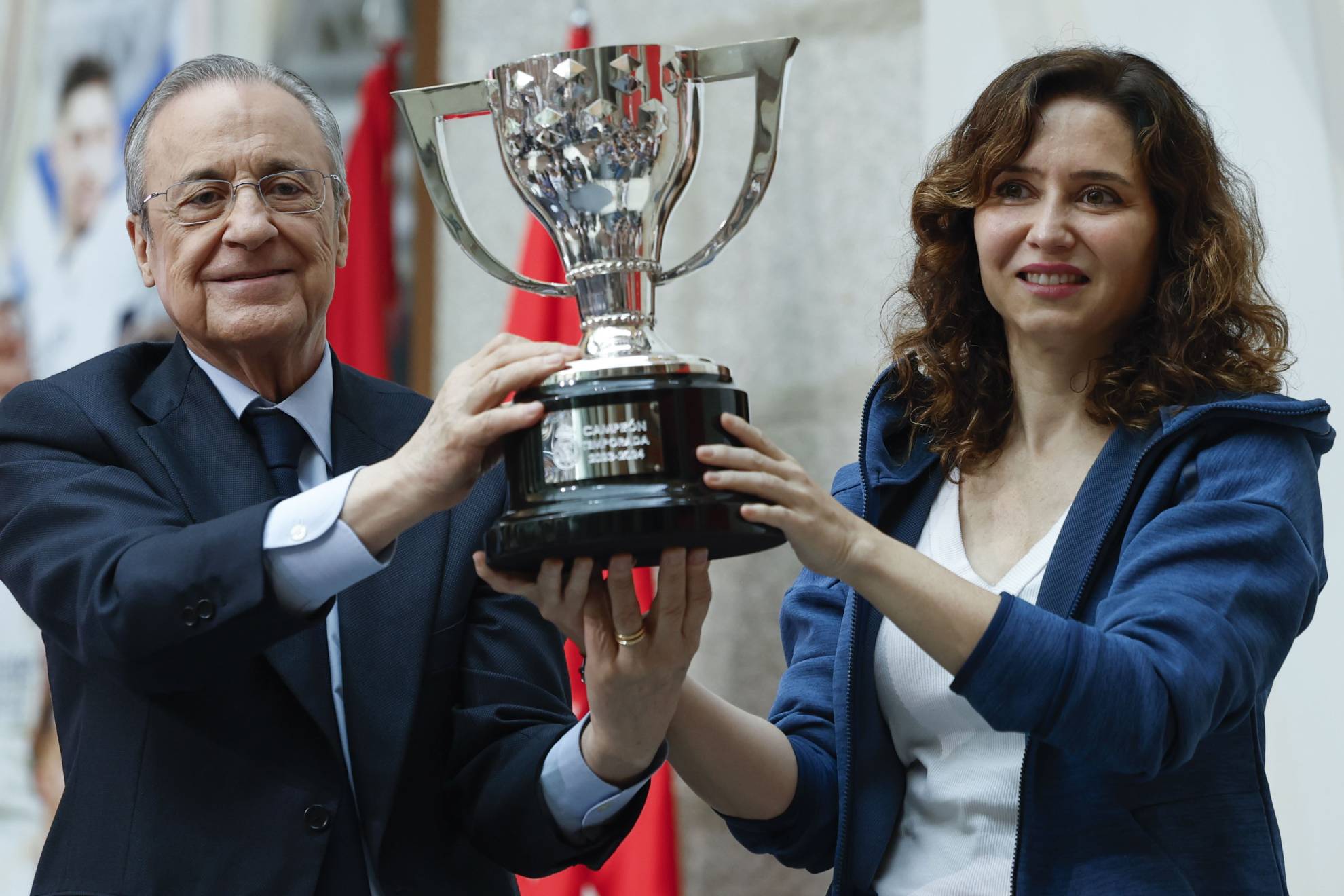 Isabel Díaz Ayuso define a Florentino Pérez como el “mejor presidente” que ha tenido el Real Madrid y de los mejores empresarios de España