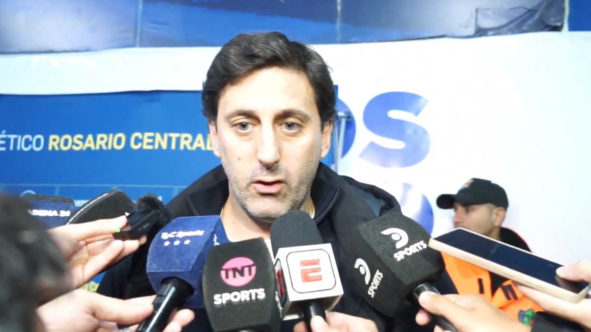 El presidente de Racing aseguró que se sintieron "robados".