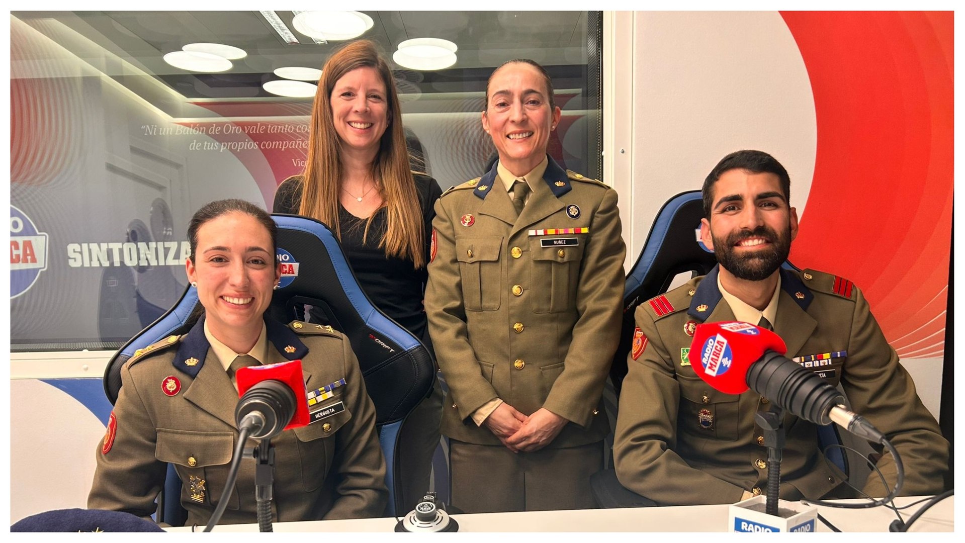 La Guardia Real presenta en 'Femenino Singular' la II Carrera Popular Guardia Real