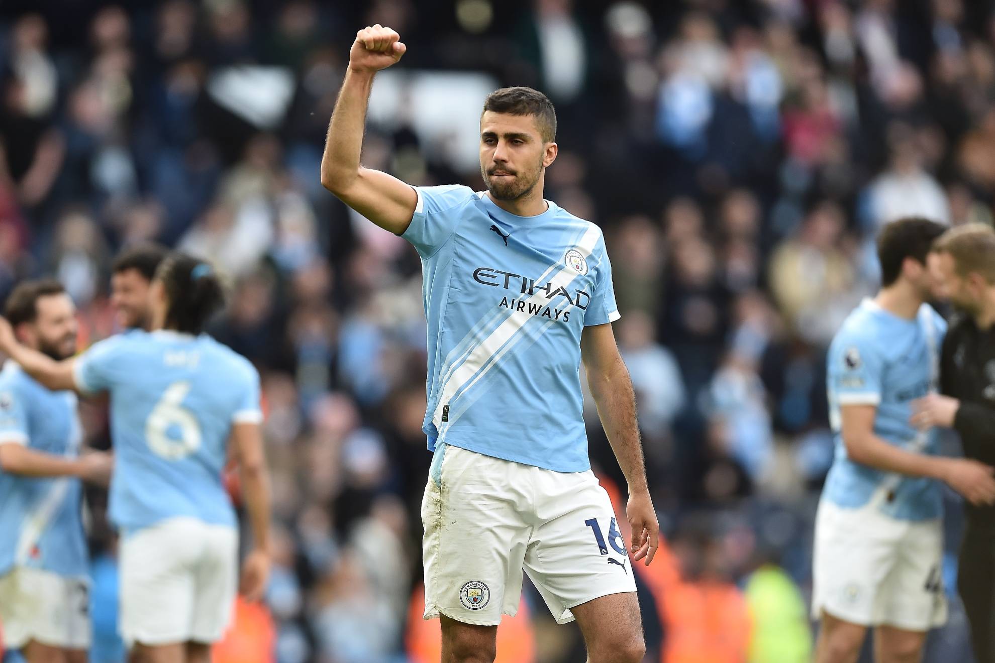 Rodri en un partido con el Manchester City.
