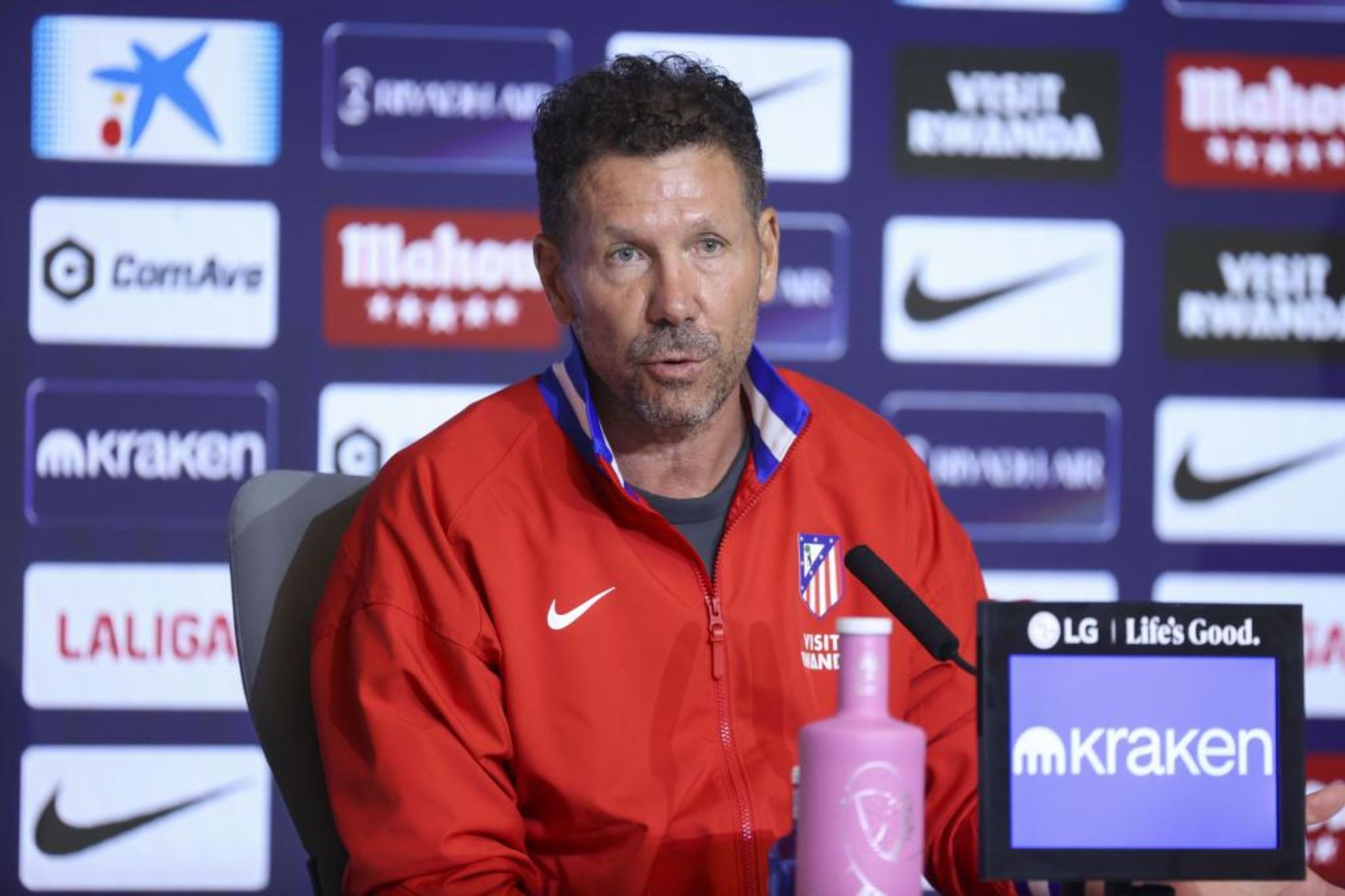 Simeone, en rueda de prensa.