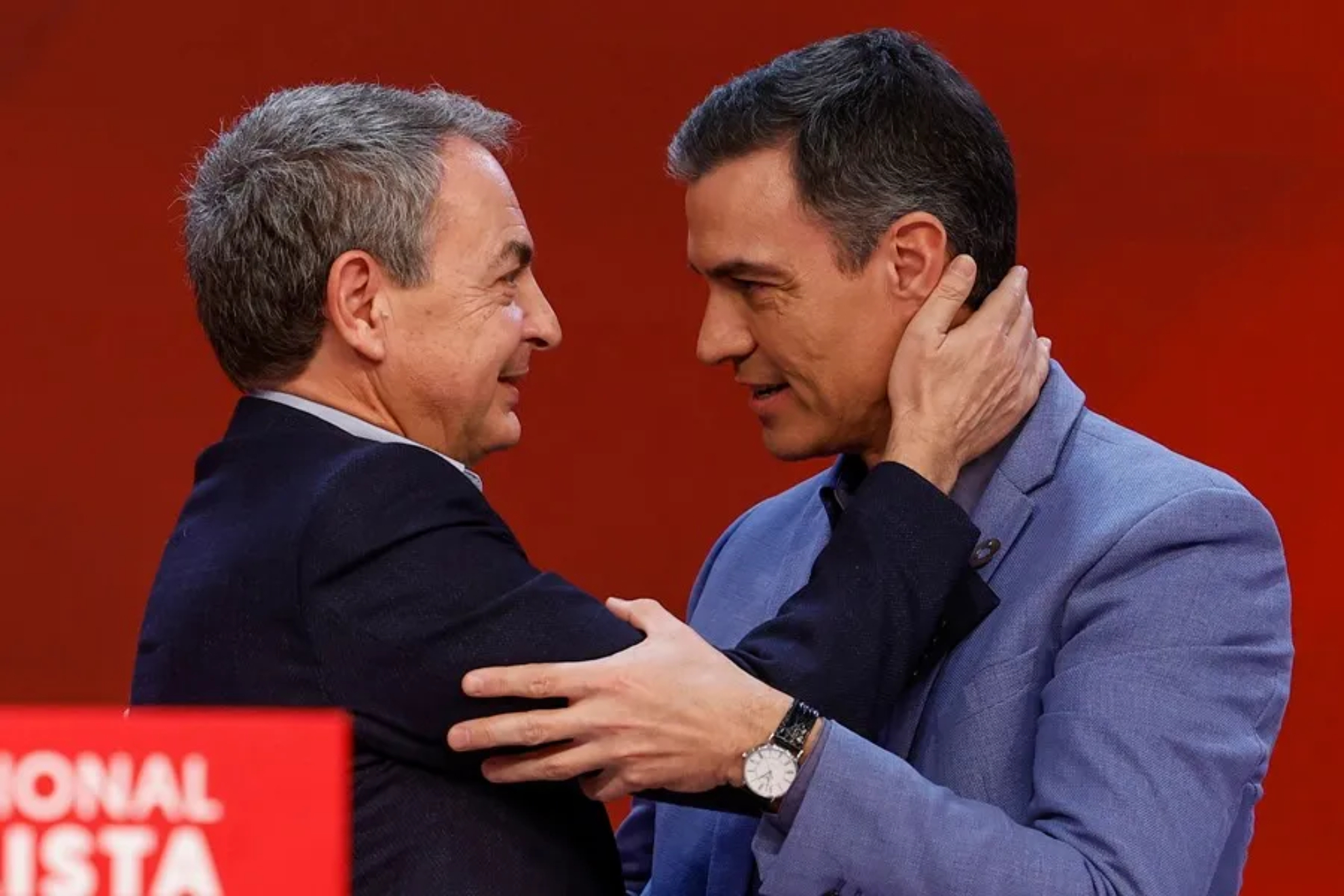 Pedro Sánchez da la cara tras la imputación de Zapatero