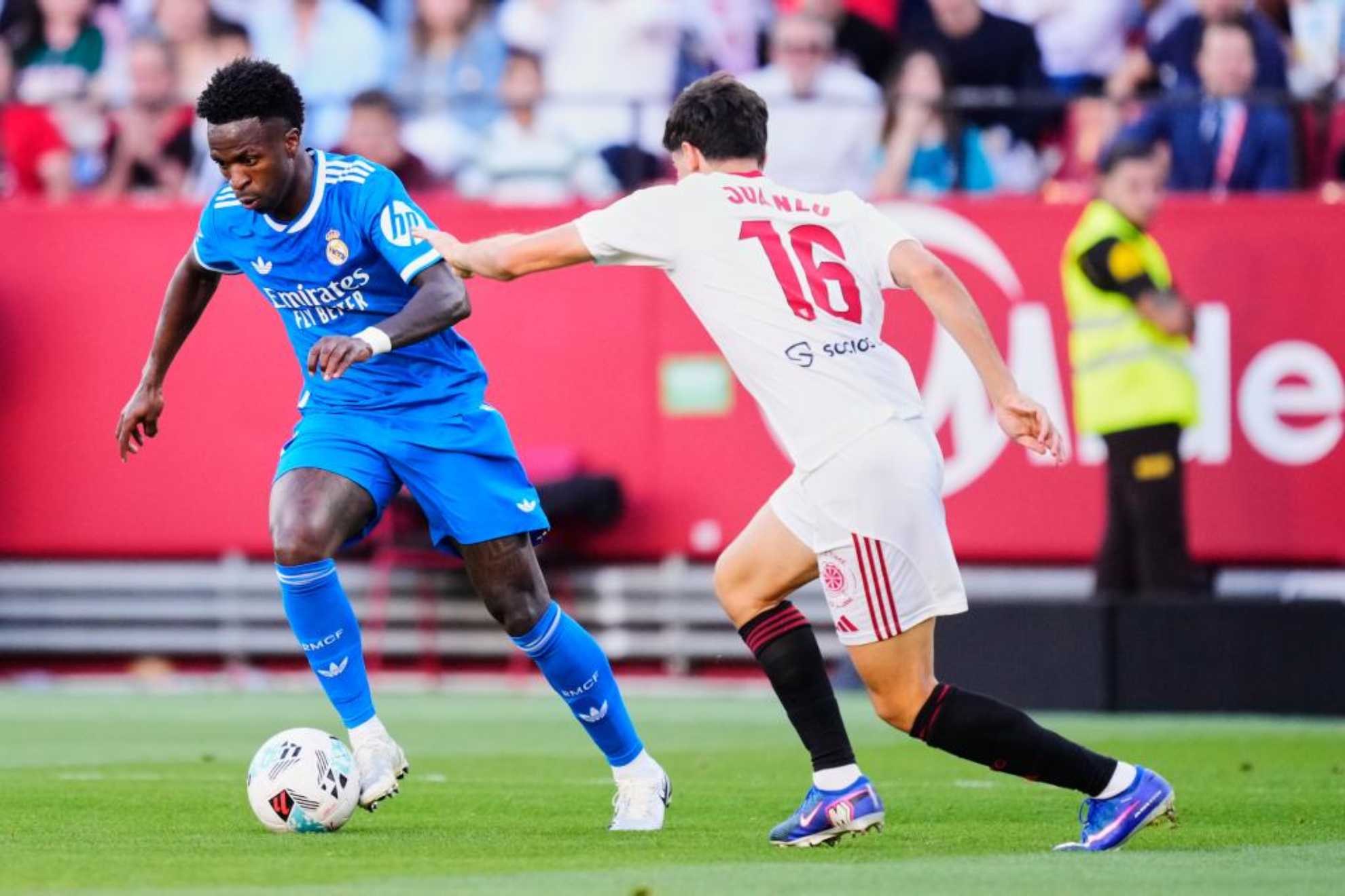 Vinicius en el partido contra el Sevilla