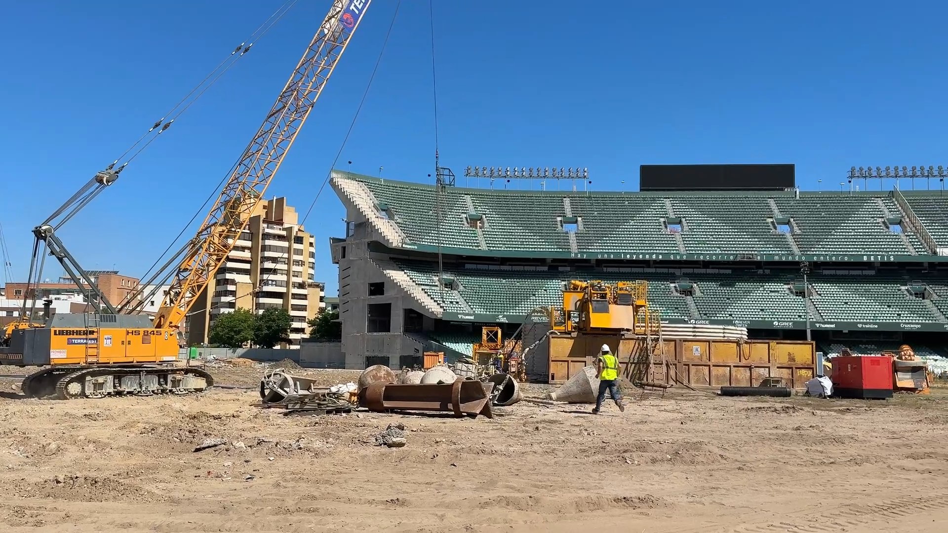 El club confía en cumplir los plazos para regresar en el comienzo de la temporada 2028-29