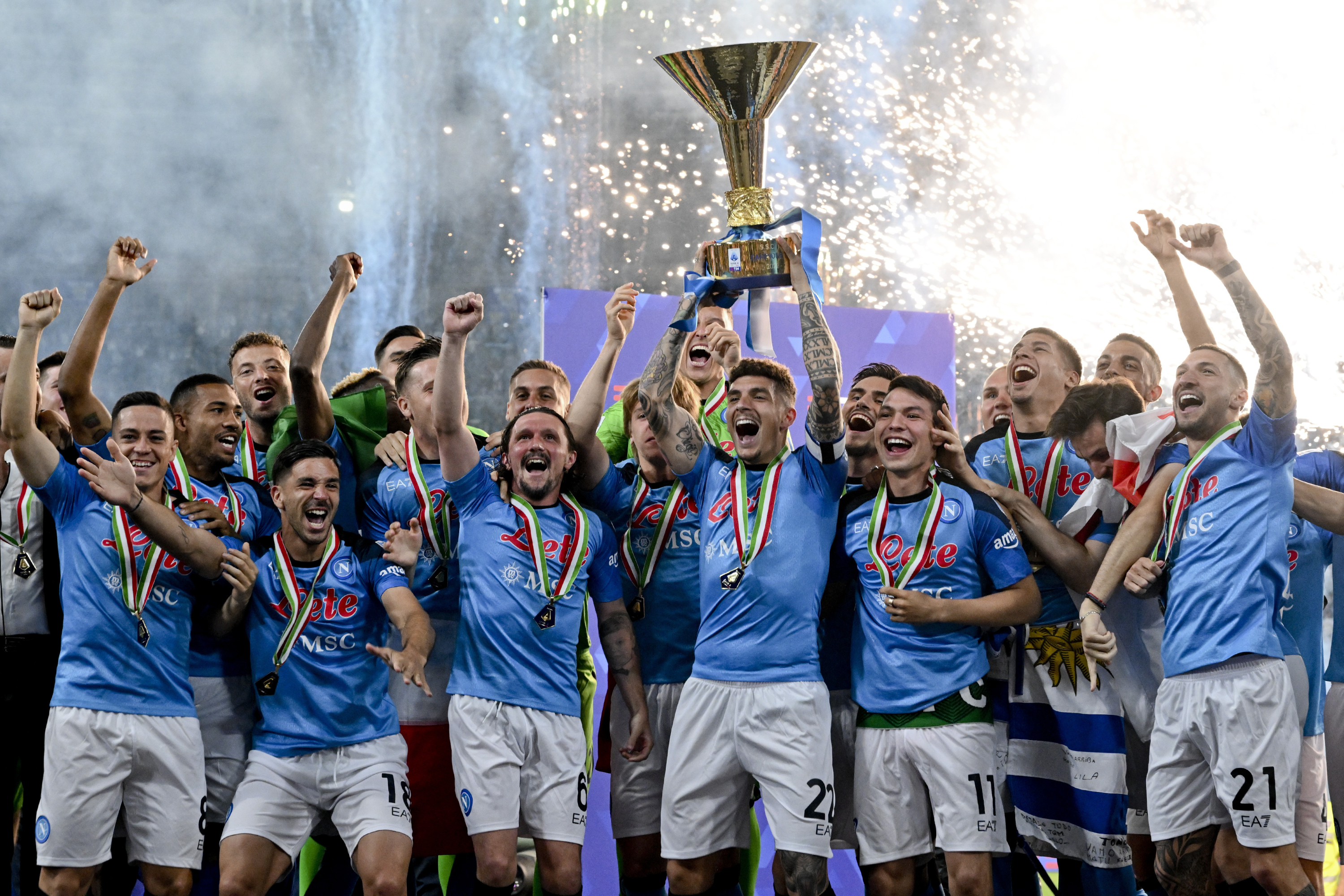 sarri nell8217orbita del napoli dal mi ha tradito di de laurentiis al poter tornare nella sua 8216casa8217 da Justcalcio.com sarri nell8217orbita del napoli dal mi ha tradito di de laurentiis al poter tornare nella sua 8216casa8217