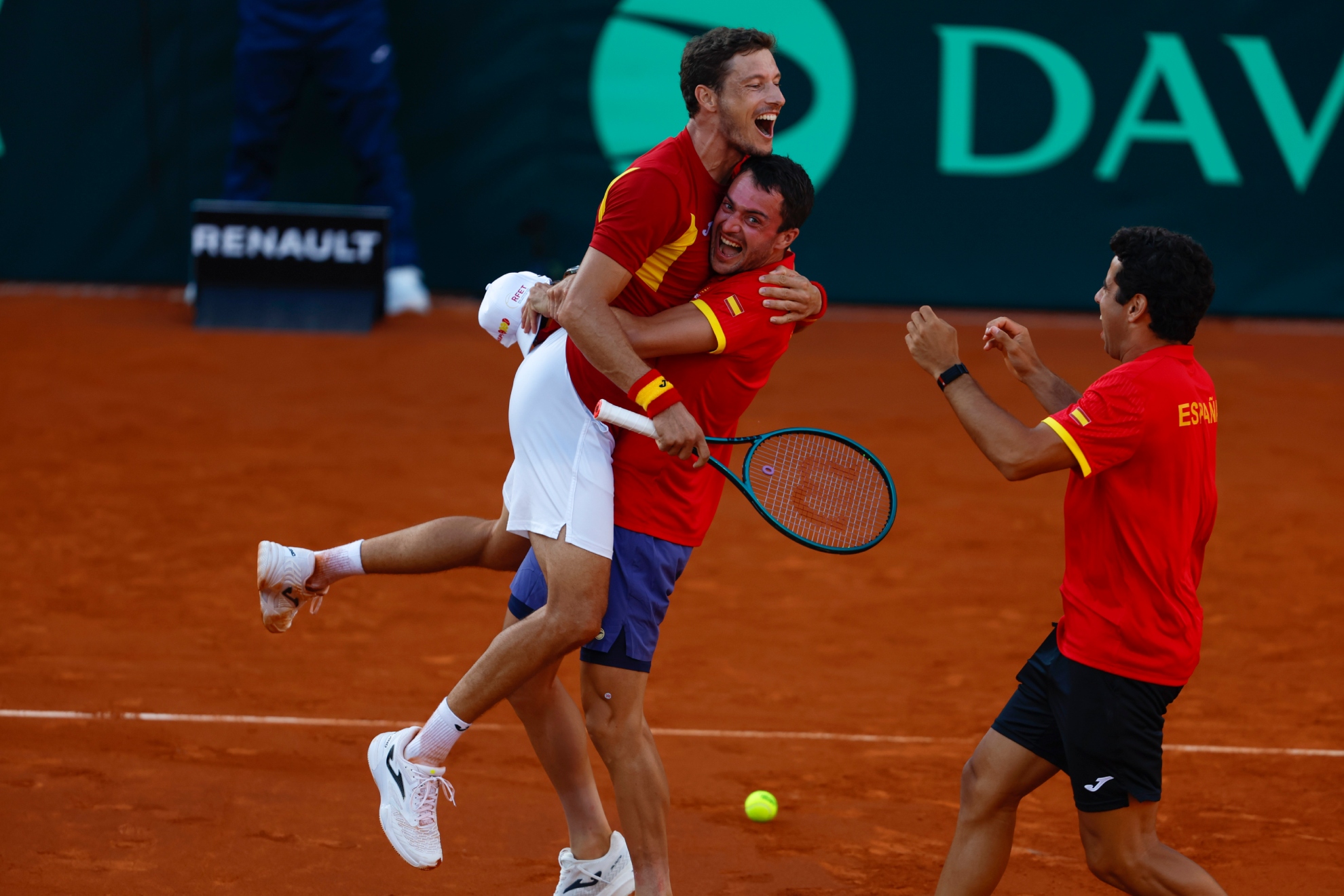 Carreño, Pedro Martínez y Munar, en Marbella.