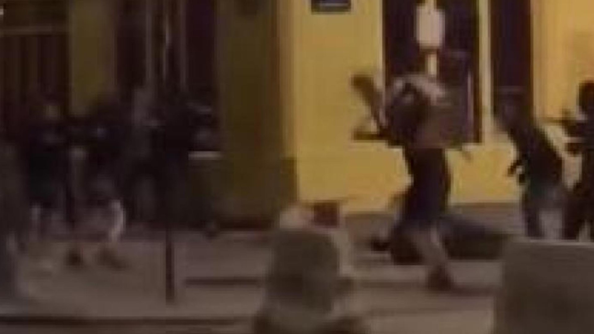 Un centenar de aficionados del OGC Niza provocó graves altercados en el distrito 10 de París horas antes de la final de la Copa de Francia ante el Lens.