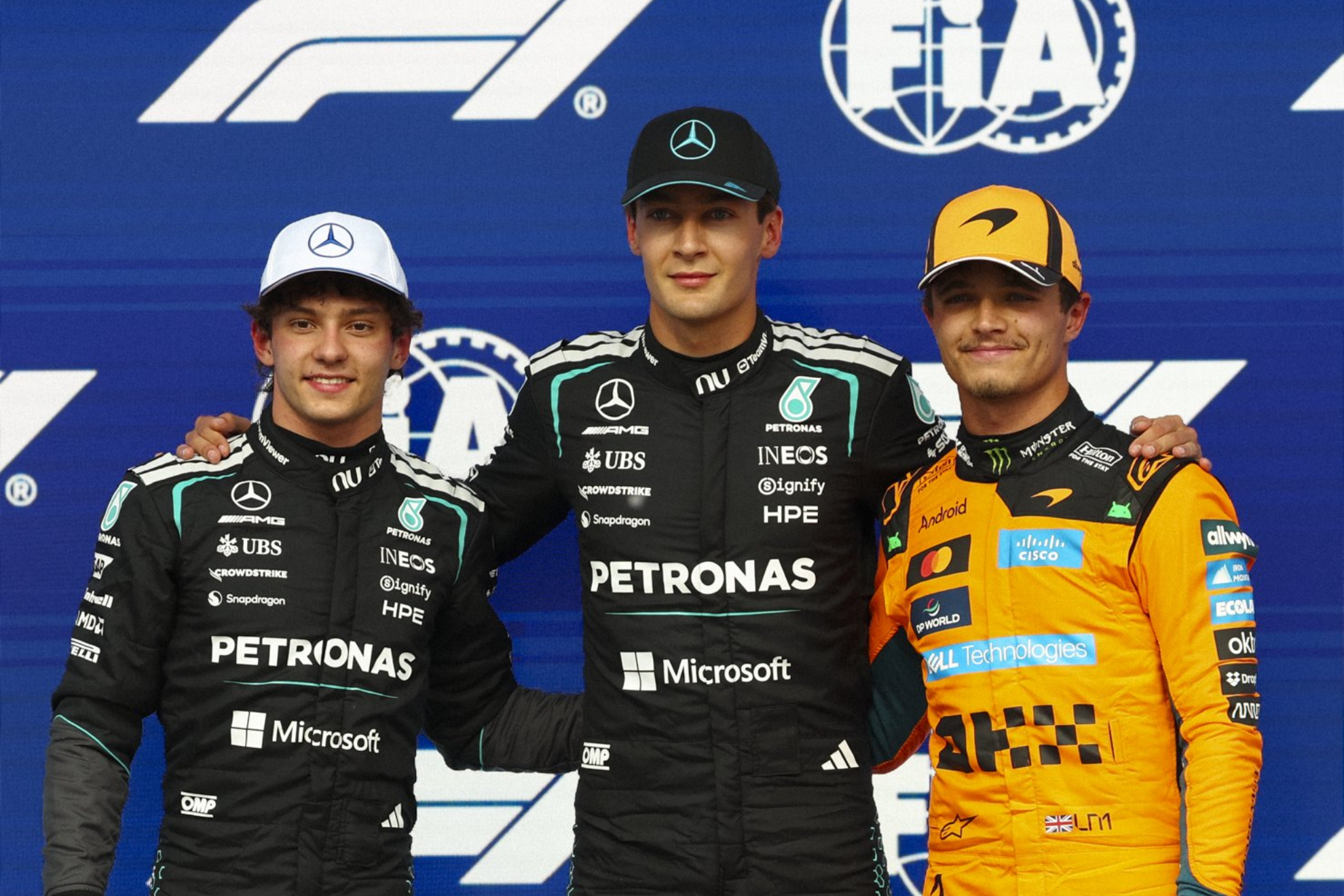 Russell, Antonelli y Norris posan tras la clasificación de Canadá.