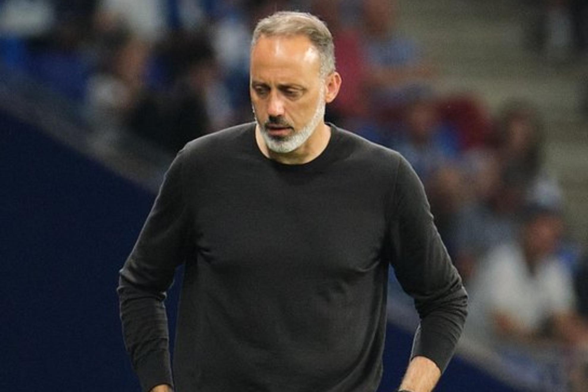 Pellegrino Matarazzo, con rostro serio durante el partido contra el Espanyol.