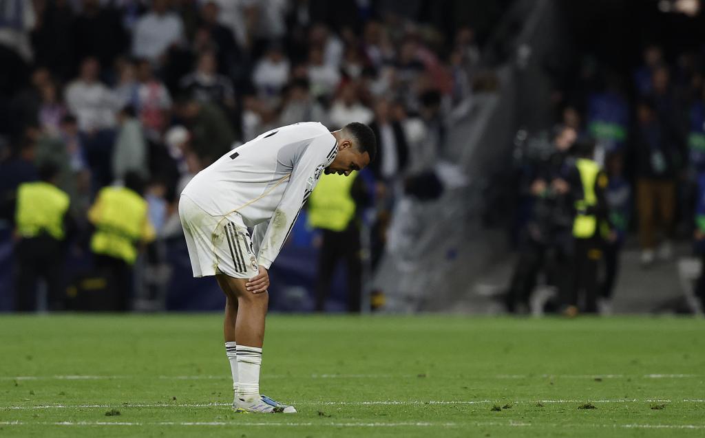 Trent durante el partido de Champions frente al Bayern.