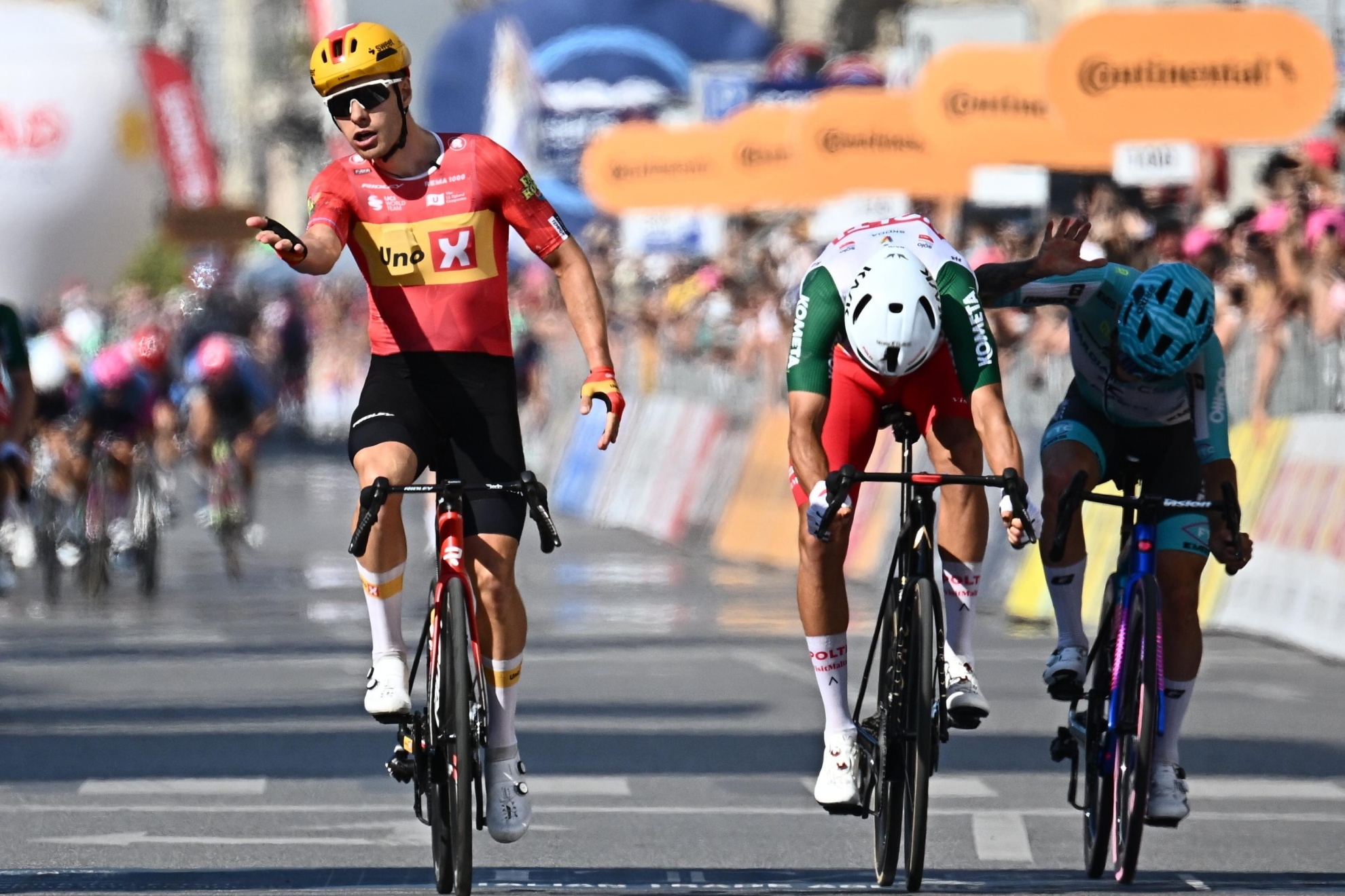 Giro de Italia 2026: Así quedó la clasificación general tras la etapa 15 y la jornada de Egan Bernal.