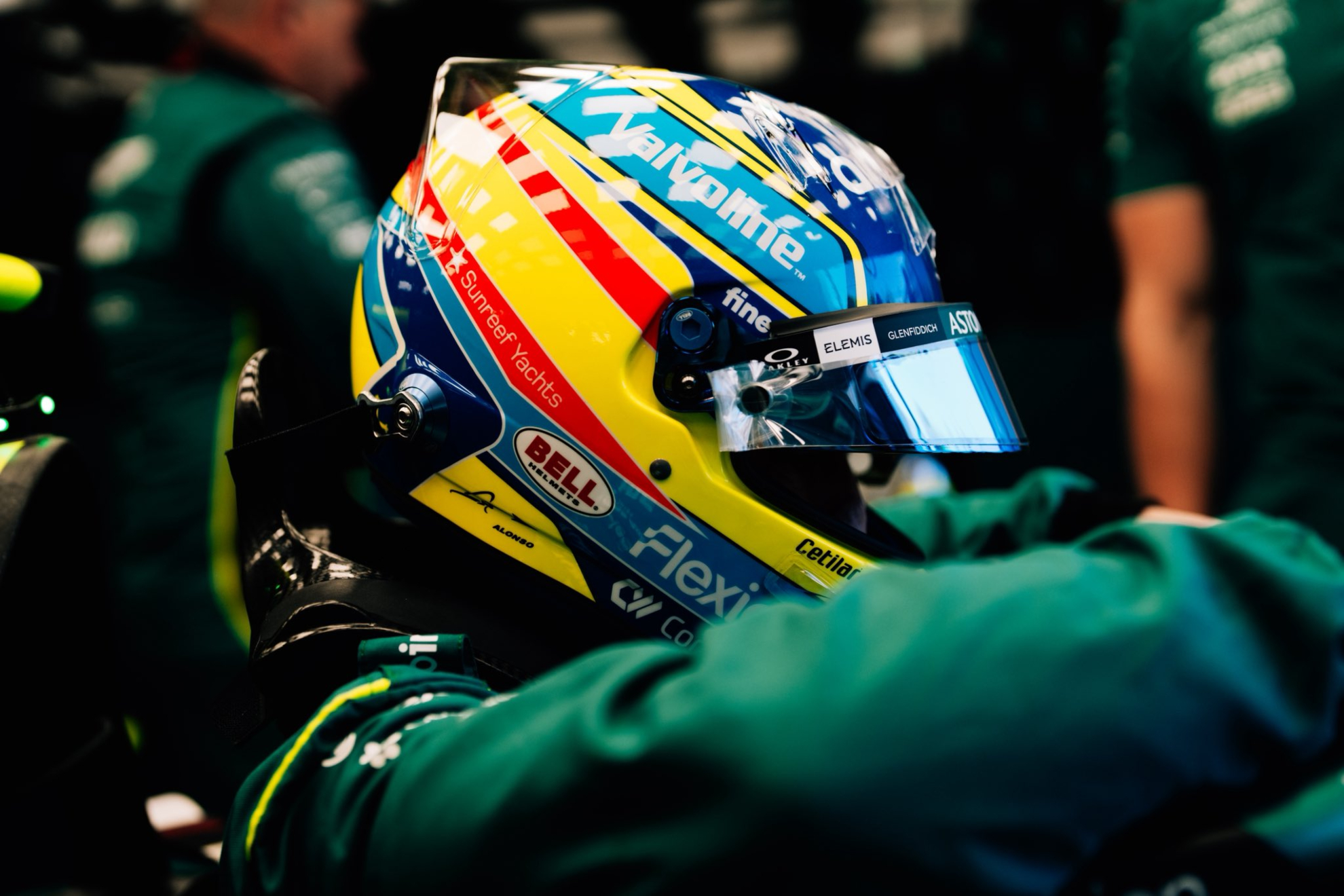 Alonso se sube al Aston Martin.