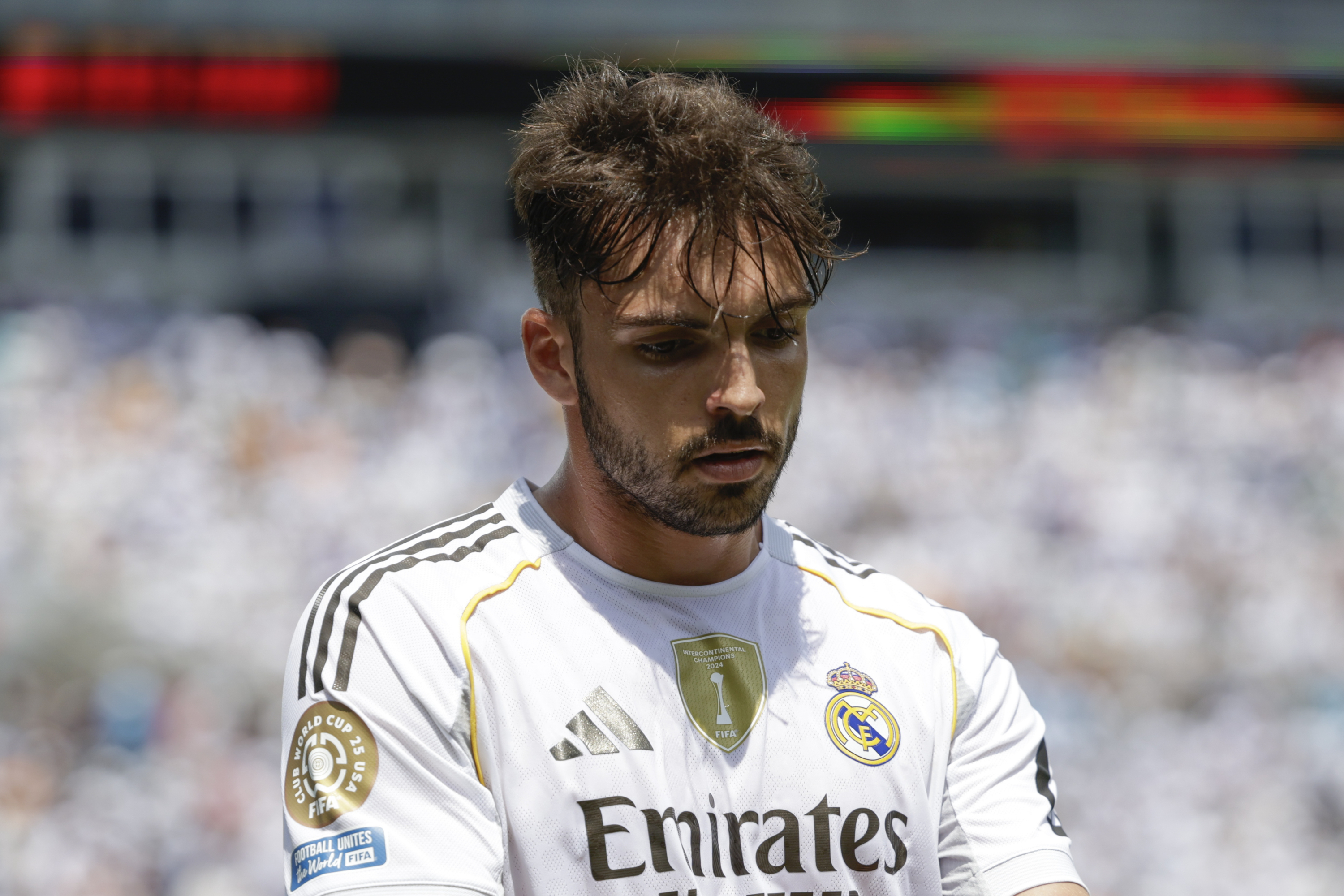 El defensa del Real Madrid no ha cuajado una buena temporada. A pesar de su crecimiento, no ha logrado ser fijo en los esquemas del conjunto blanco durante la temporada.