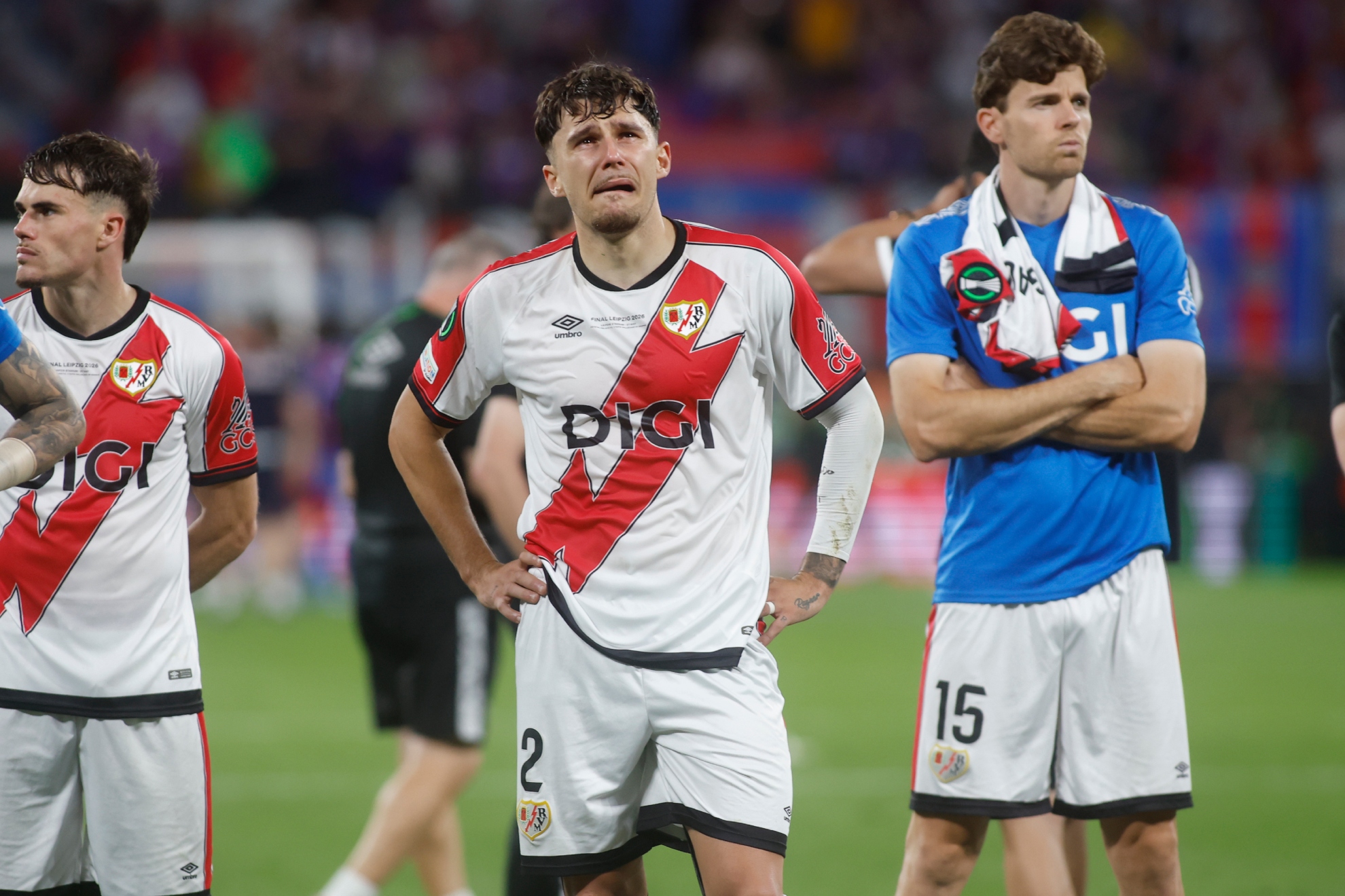 Las lágrimas de Ratiu al finalizar el encuentro. FRANCESC ADELANTADO