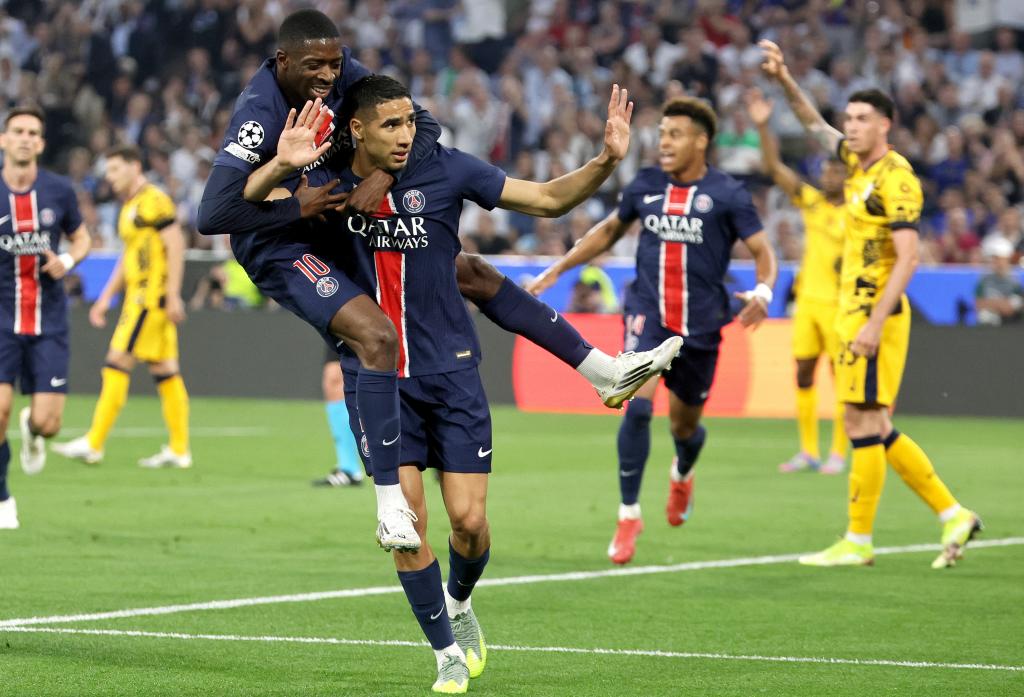 Achraf apologizes after scoring against Inter in last year's final.