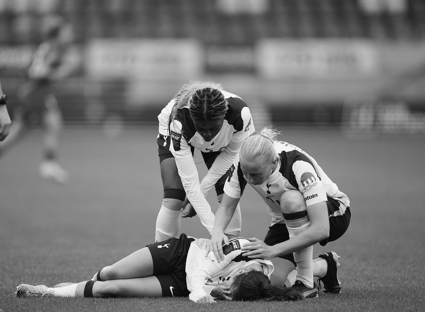 Maite Oroz, at the time of breaking her ACL in a match with Tottenham Hotspur
