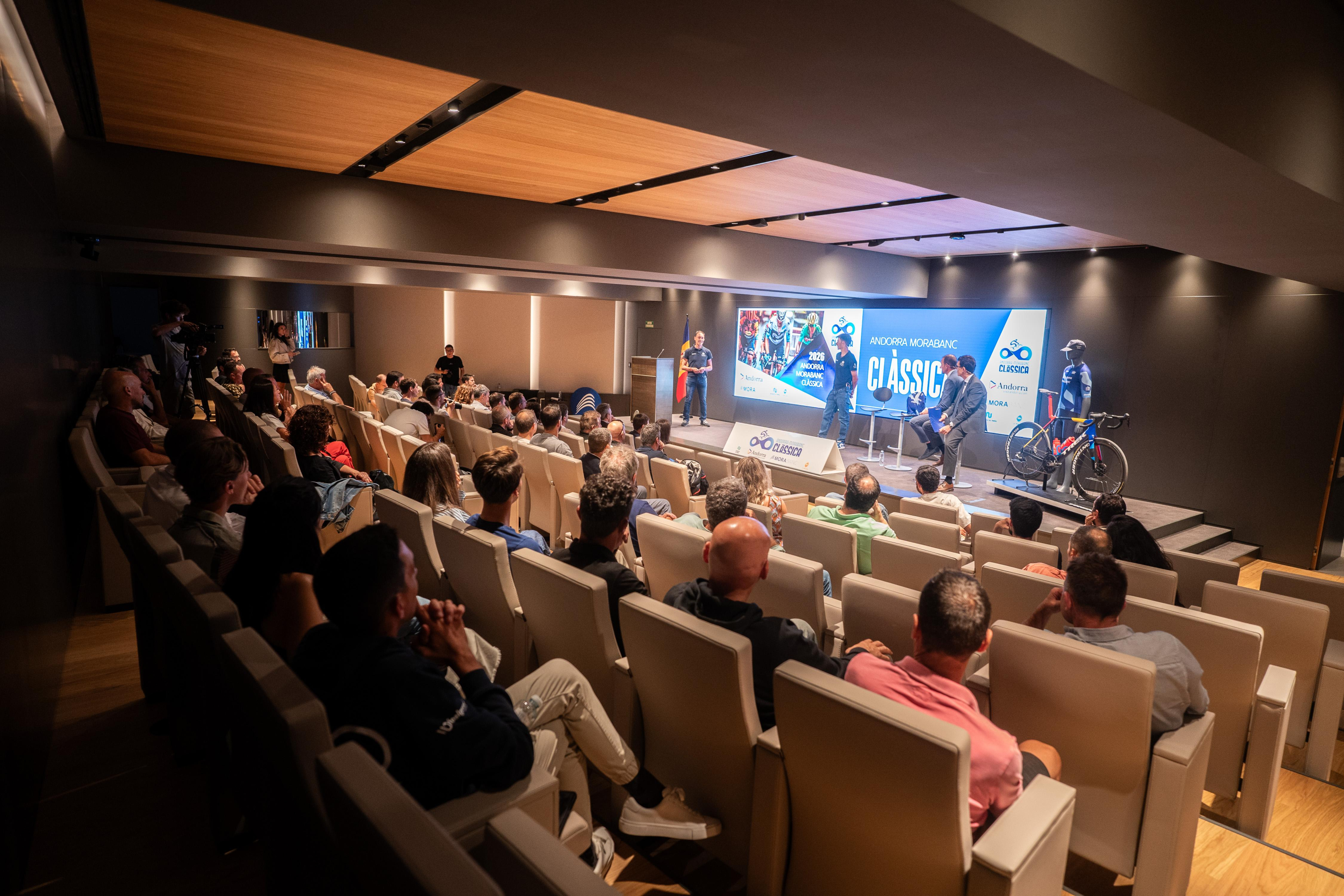 Acto de presentación del Andorra MoraBanc Clàssica.