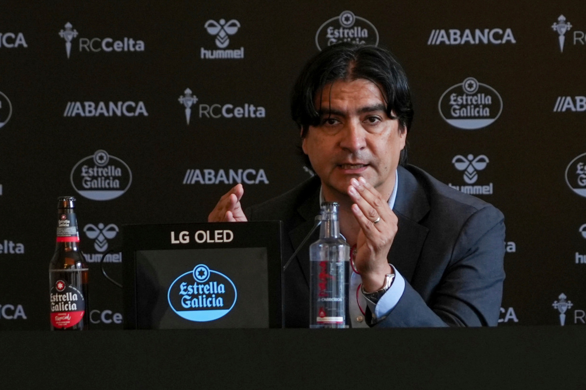 Marcos Garcés en rueda de prensa.