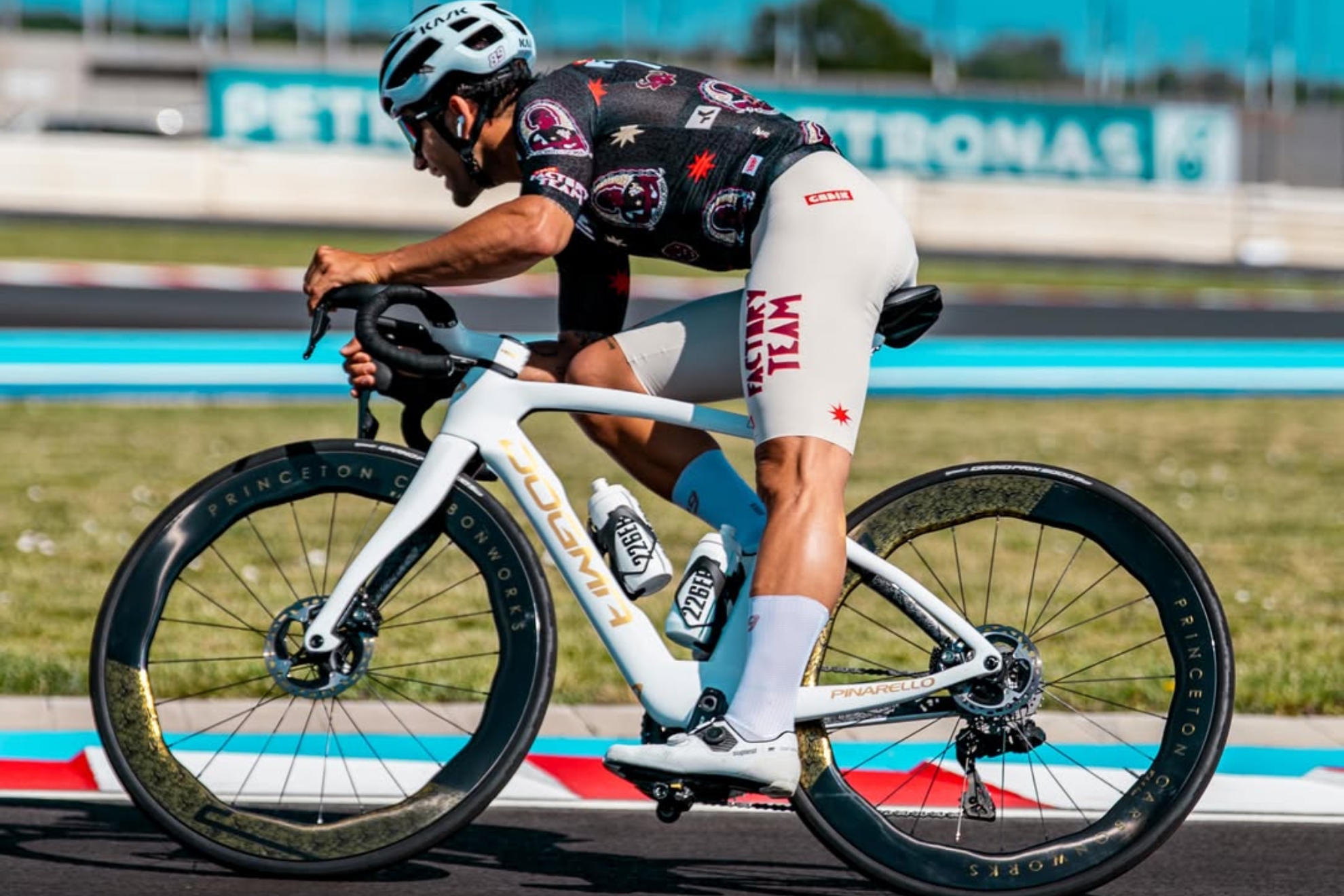 Jorge Martín, en bici en Balaton Park. INSTAGRAM