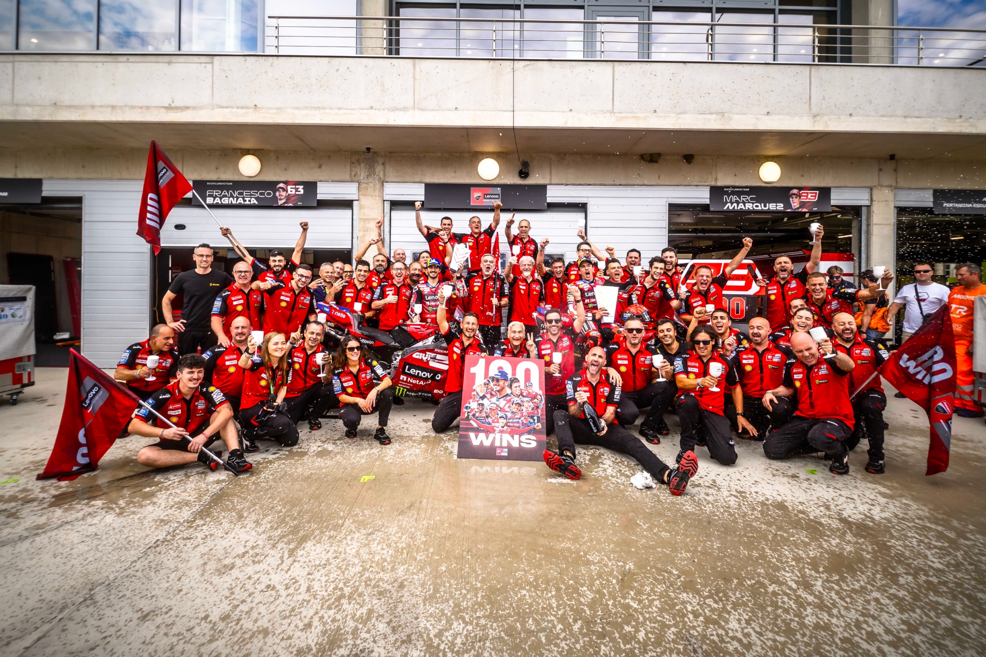Todo Ducati celebra su doble podio en Balaton. DUCATI