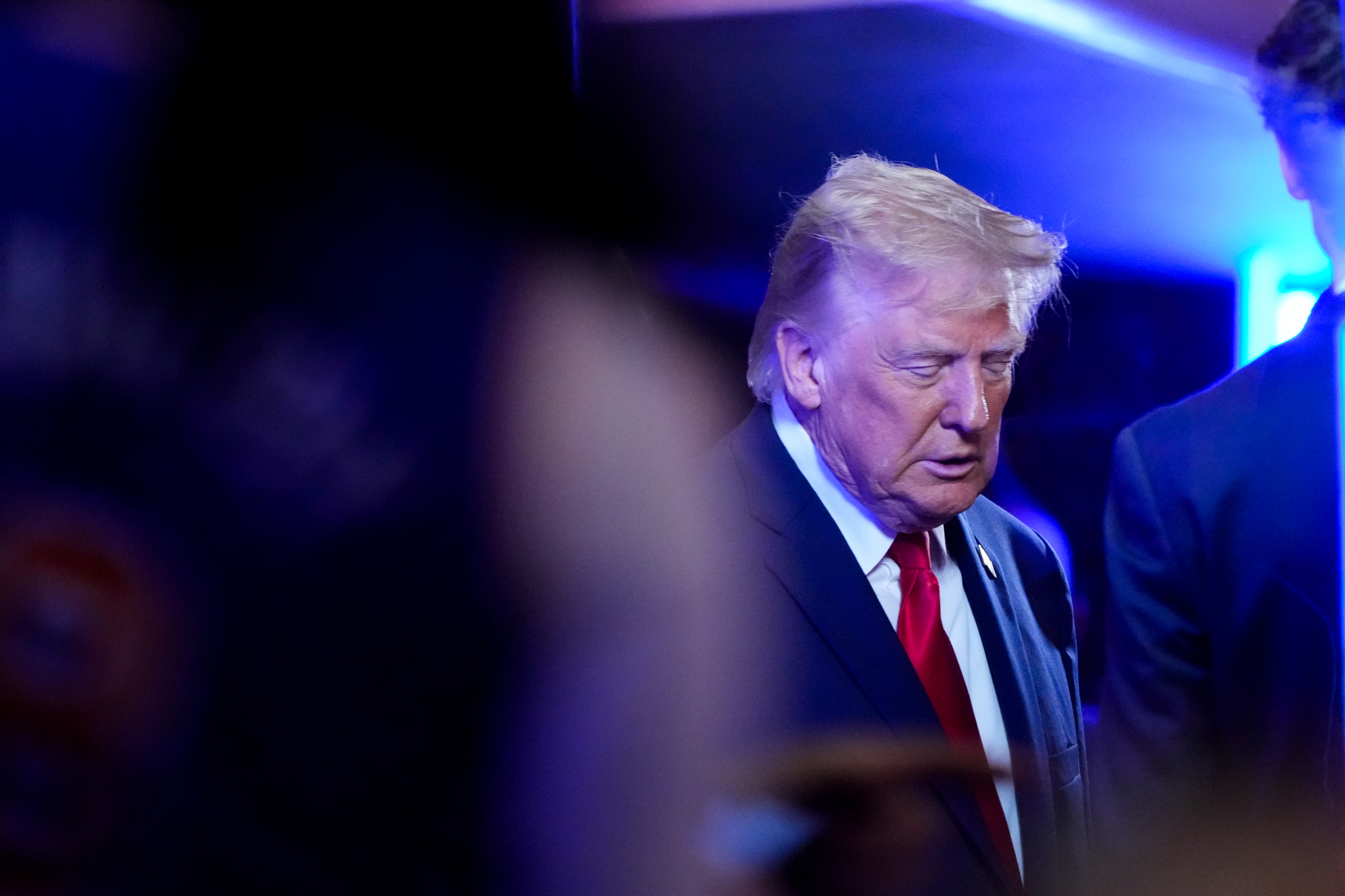 Trump booed by Madison Square Garden during the national anthem