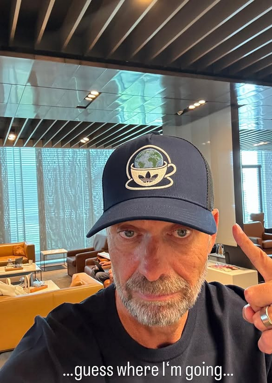 Jürgen Klopp jokes about his future: "Guess where I'm going?"