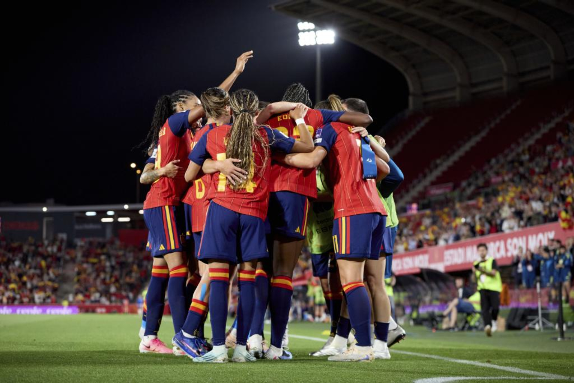 Selección española de fútbol femenino