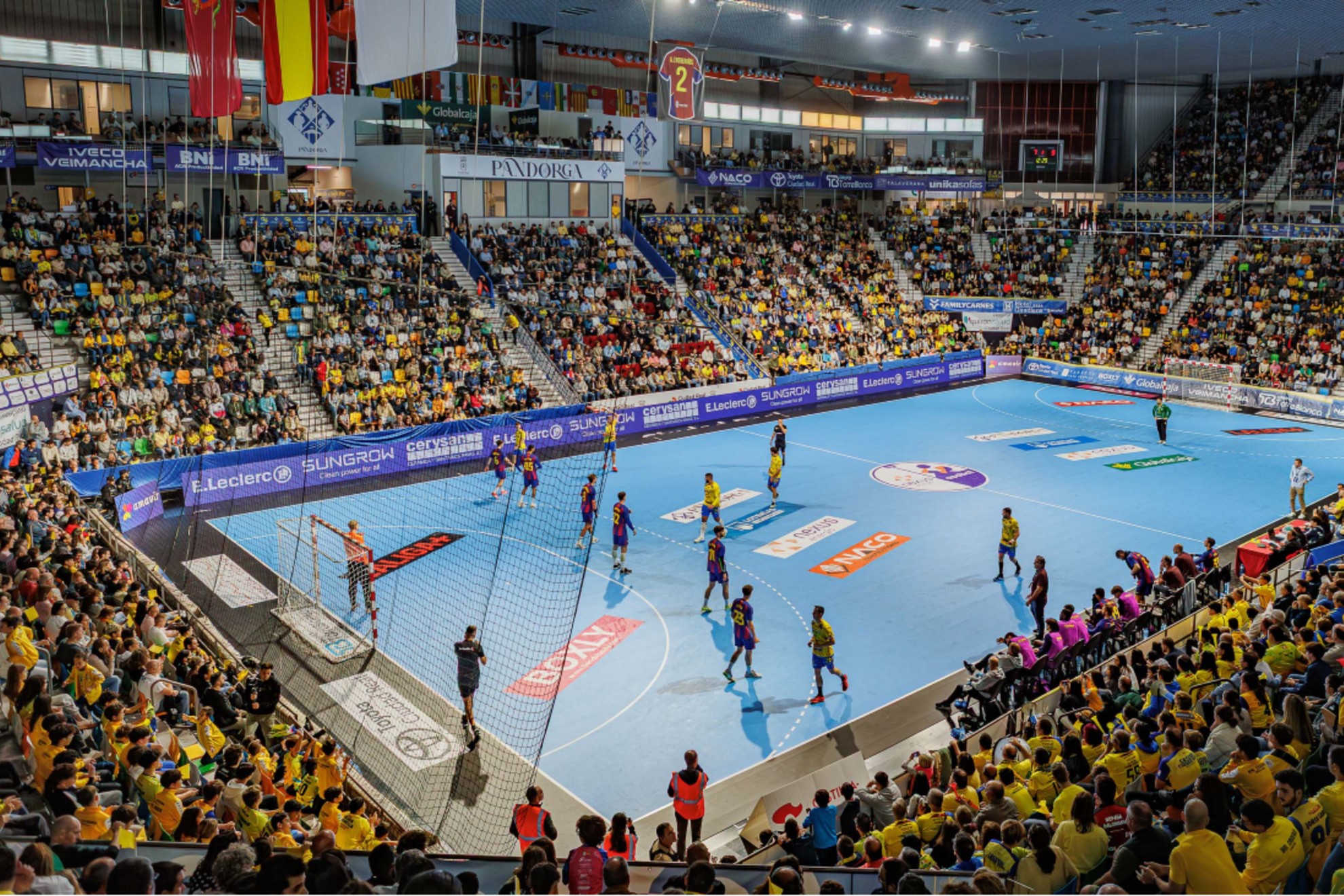Imagen del Quijote Arena de Ciudad Real en el Caserío - Barça. José Ramón García-Carpintero (@joseramongcm)