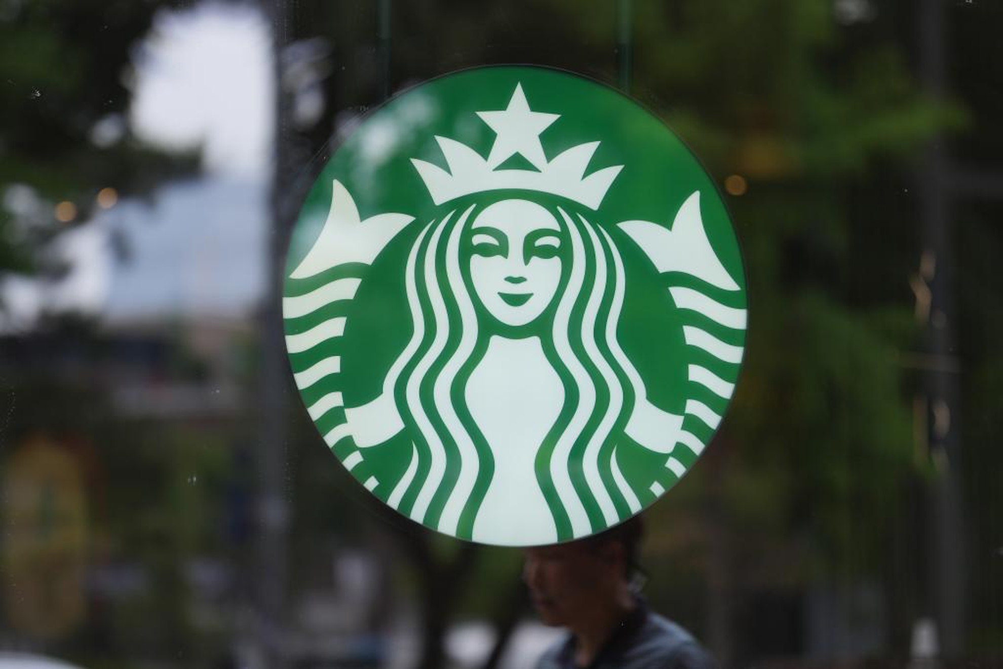 Starbuck. AP