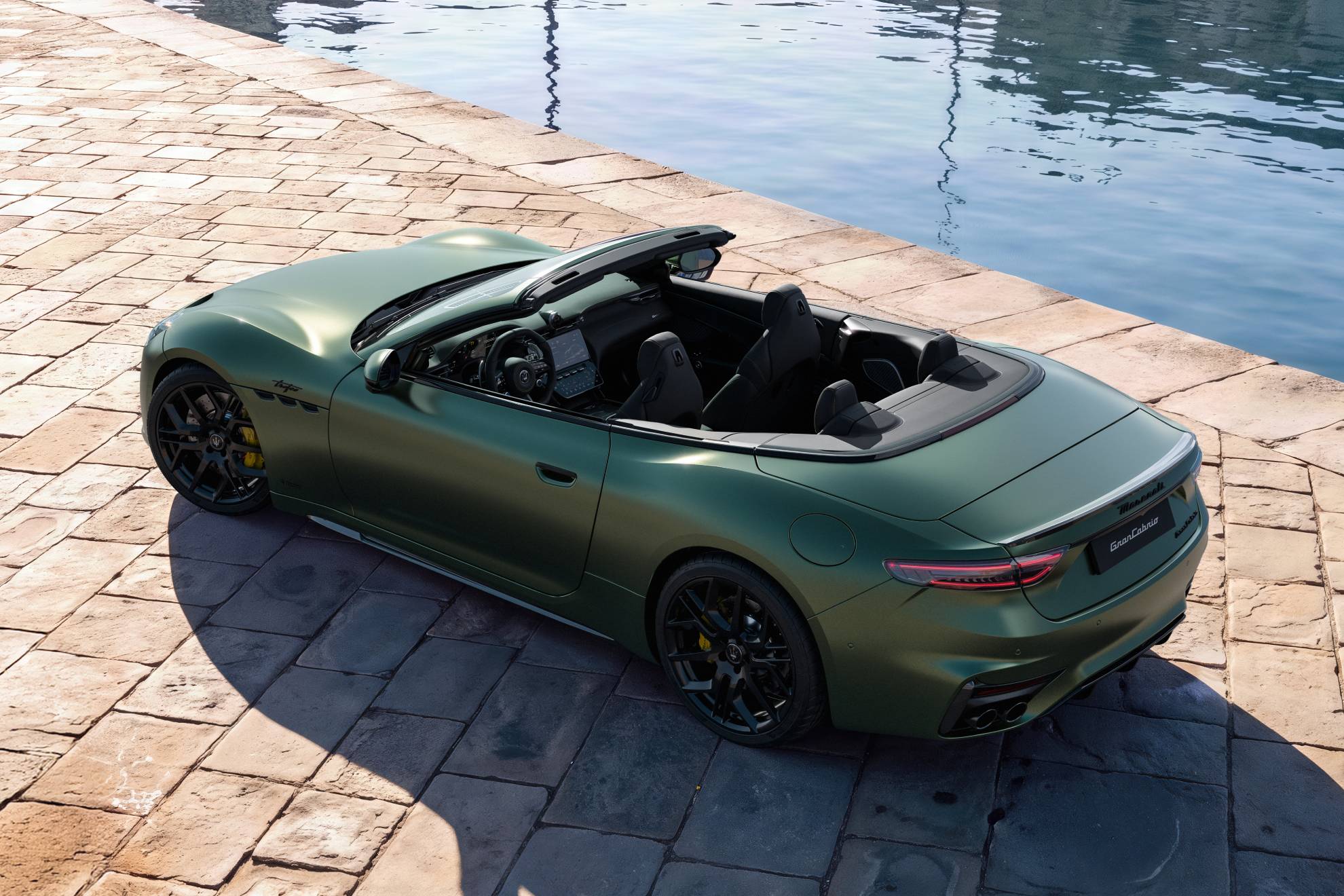 Maserati GranCabrio.