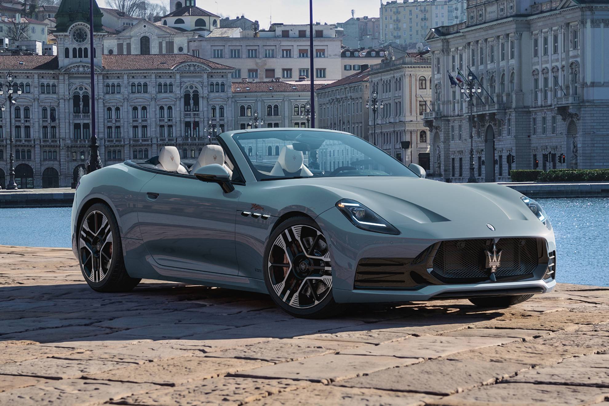 Maserati GranCabrio Folgore.