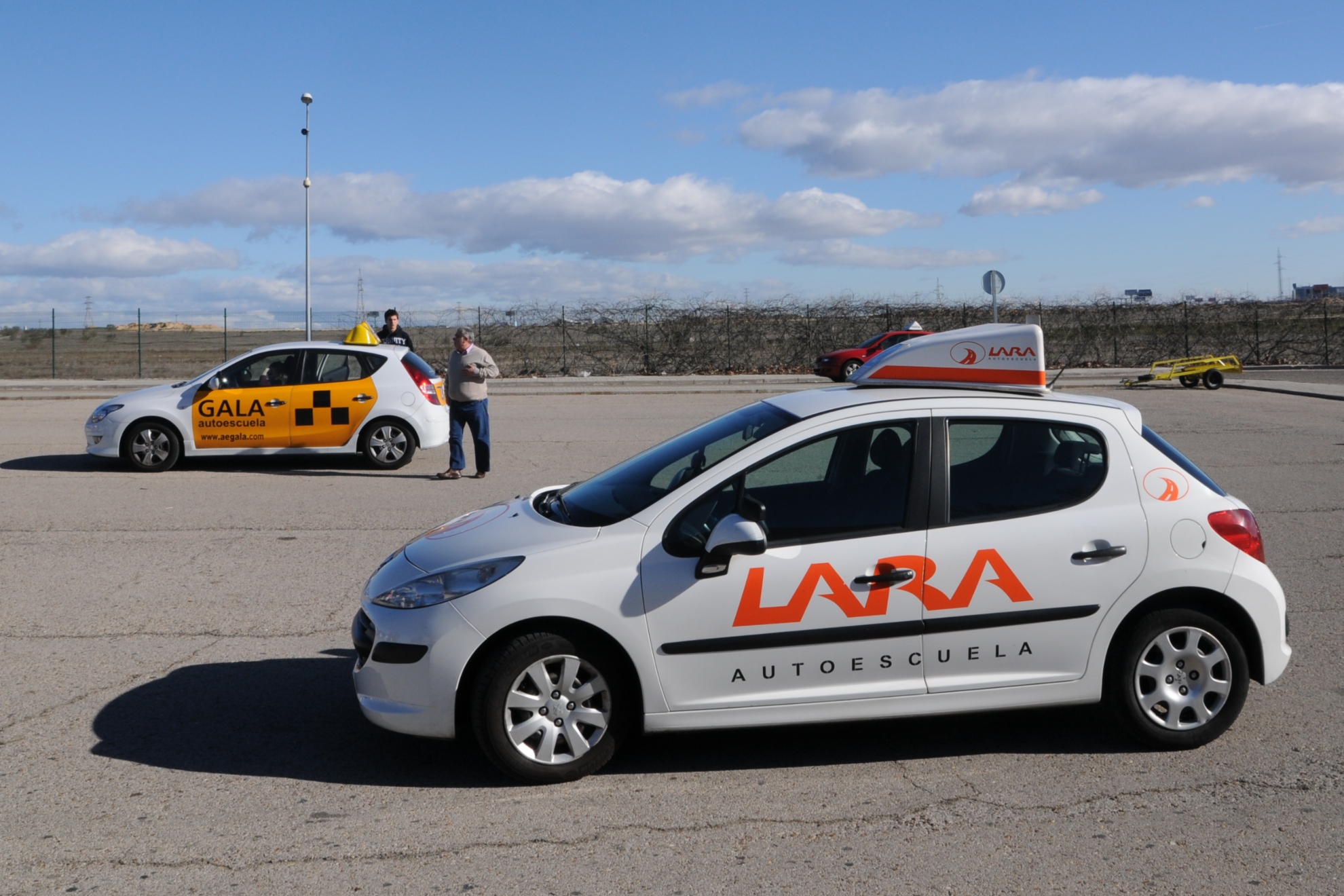 Las autoescuelas están en pie de guerra con la DGT CNAE