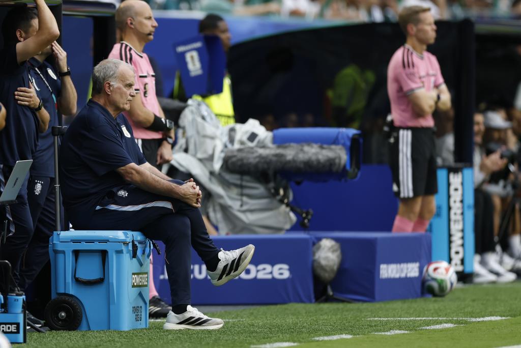 Marcelo Bielsa, seleccionador de Uruguay, en el encuentro ante Arabia Saudí.