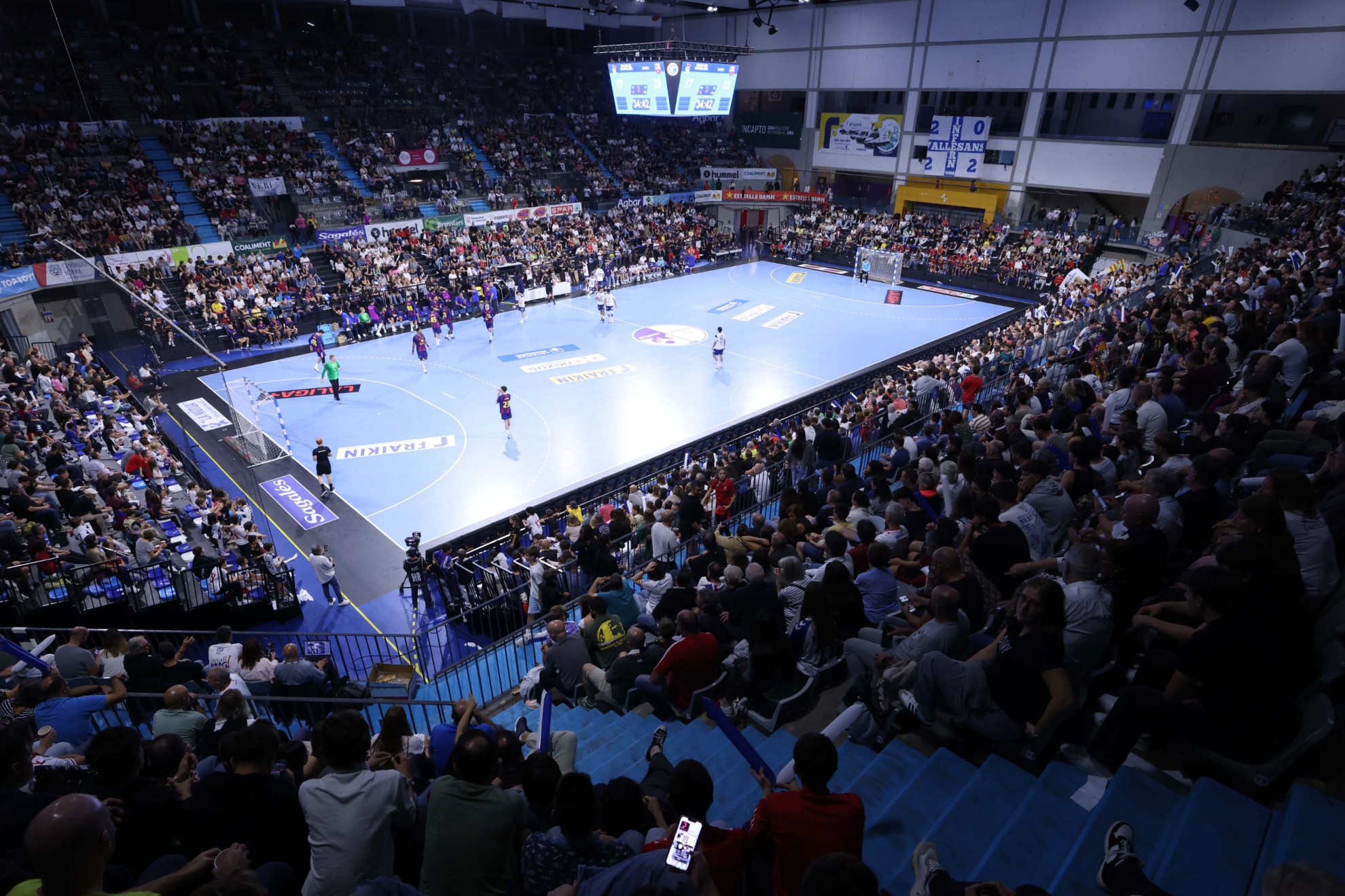 Partido de la Liga Asobal entre el Granollers y el Barça. Xavier Solanas - BM Granollers