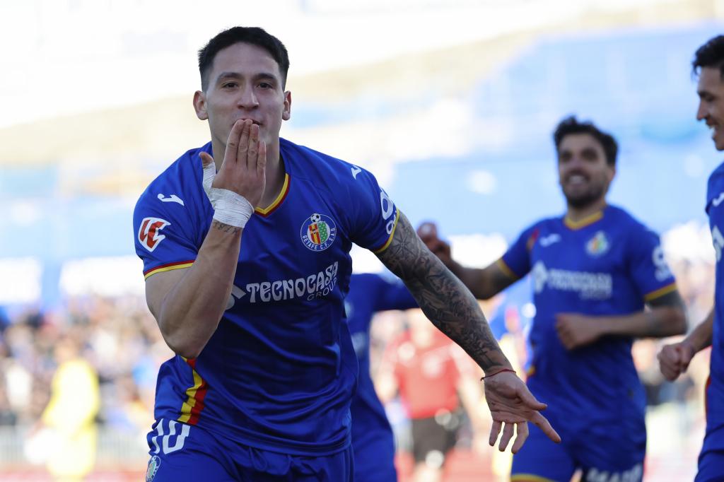 El Getafe ejecutó la opción de compra por Satriano.