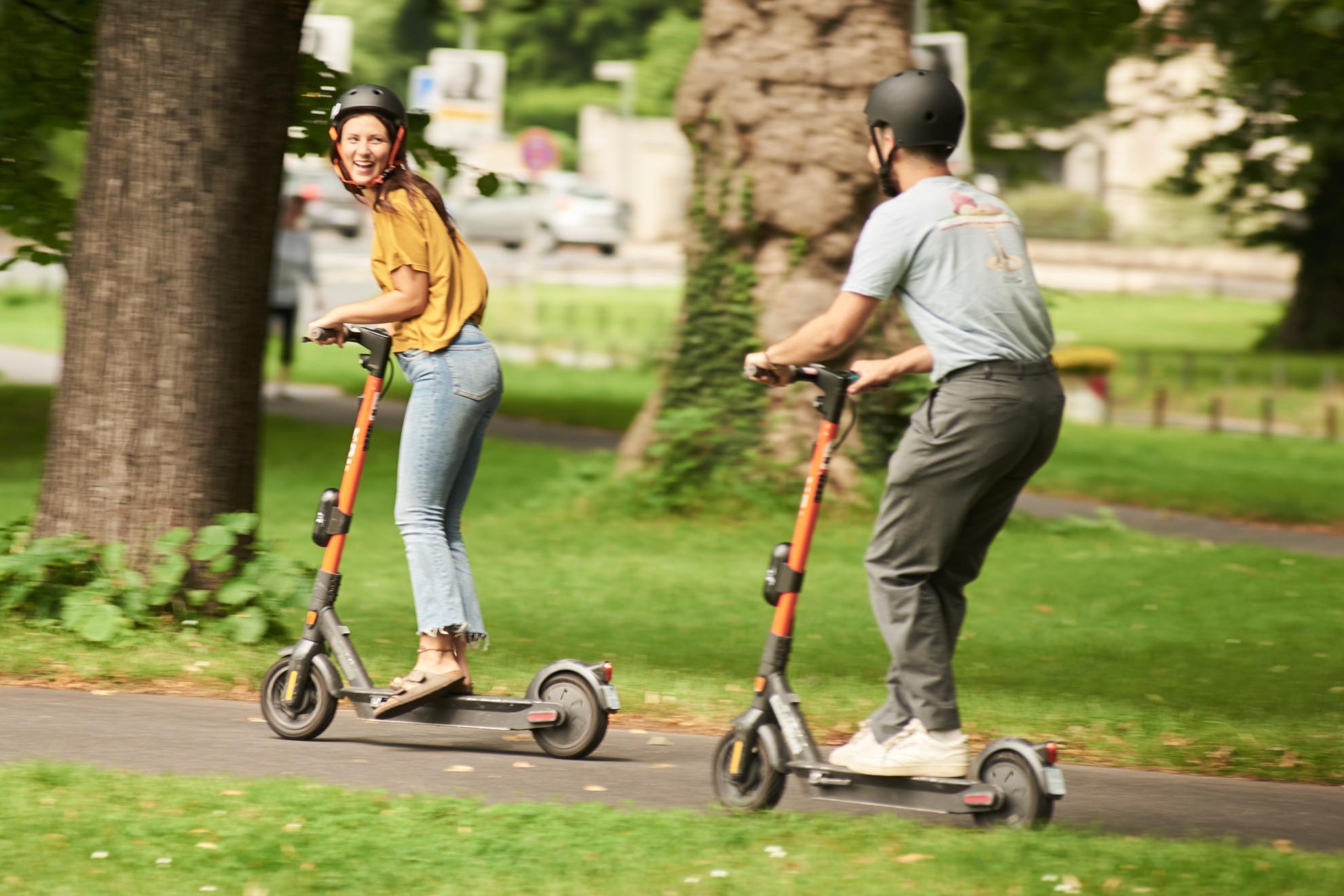 La DGT ha aprobado nuevas normas para los patinetes eléctricos en España