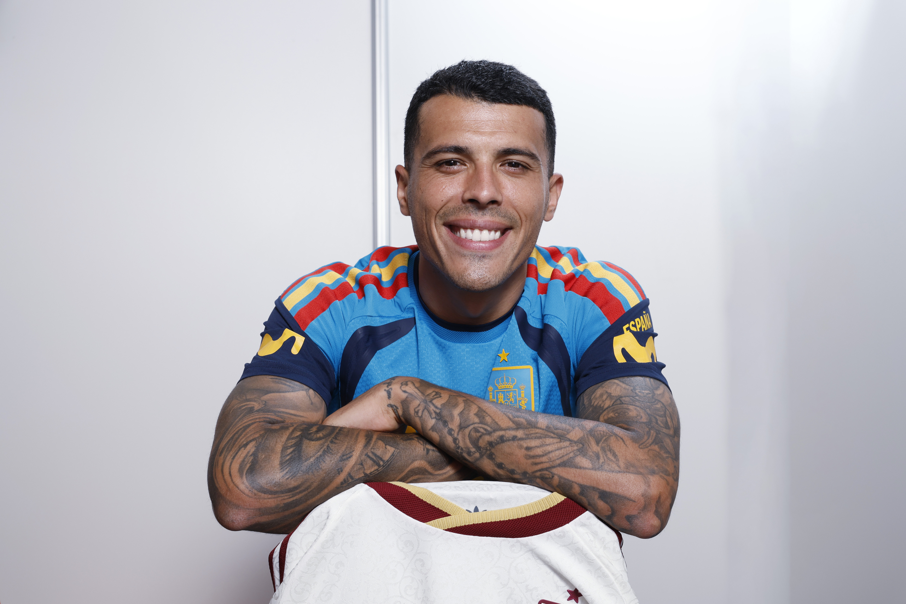 With the white shirt, the one from the match against Uruguay.