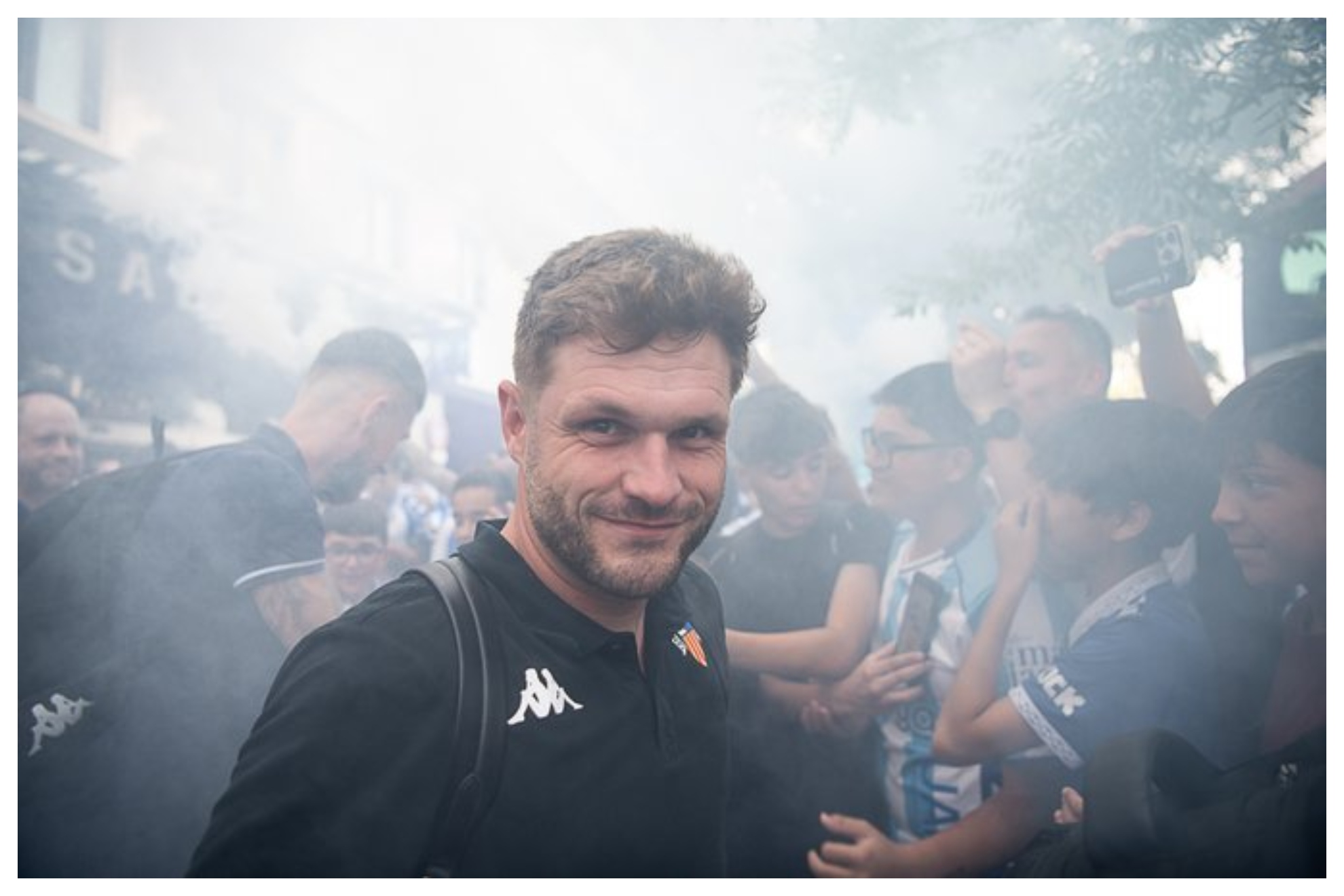 El técnico Ferrán Costa, durante las celebraciones por el ascenso