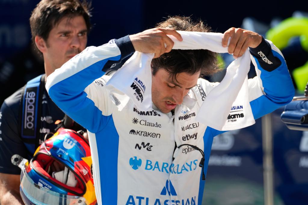 Sainz, tras la calificación en Austria, disputada bajo mucho calor. LAPRESSE