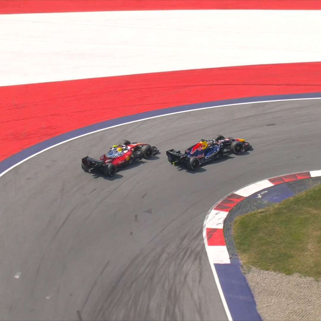 Verstappen adelanta a Hamilton.