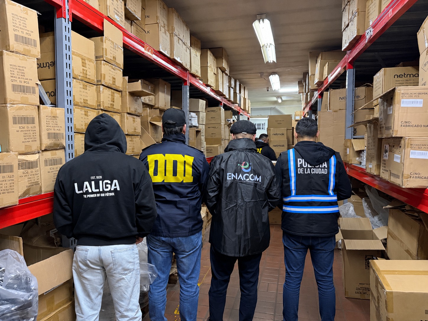 Mega operación contra la piratería.