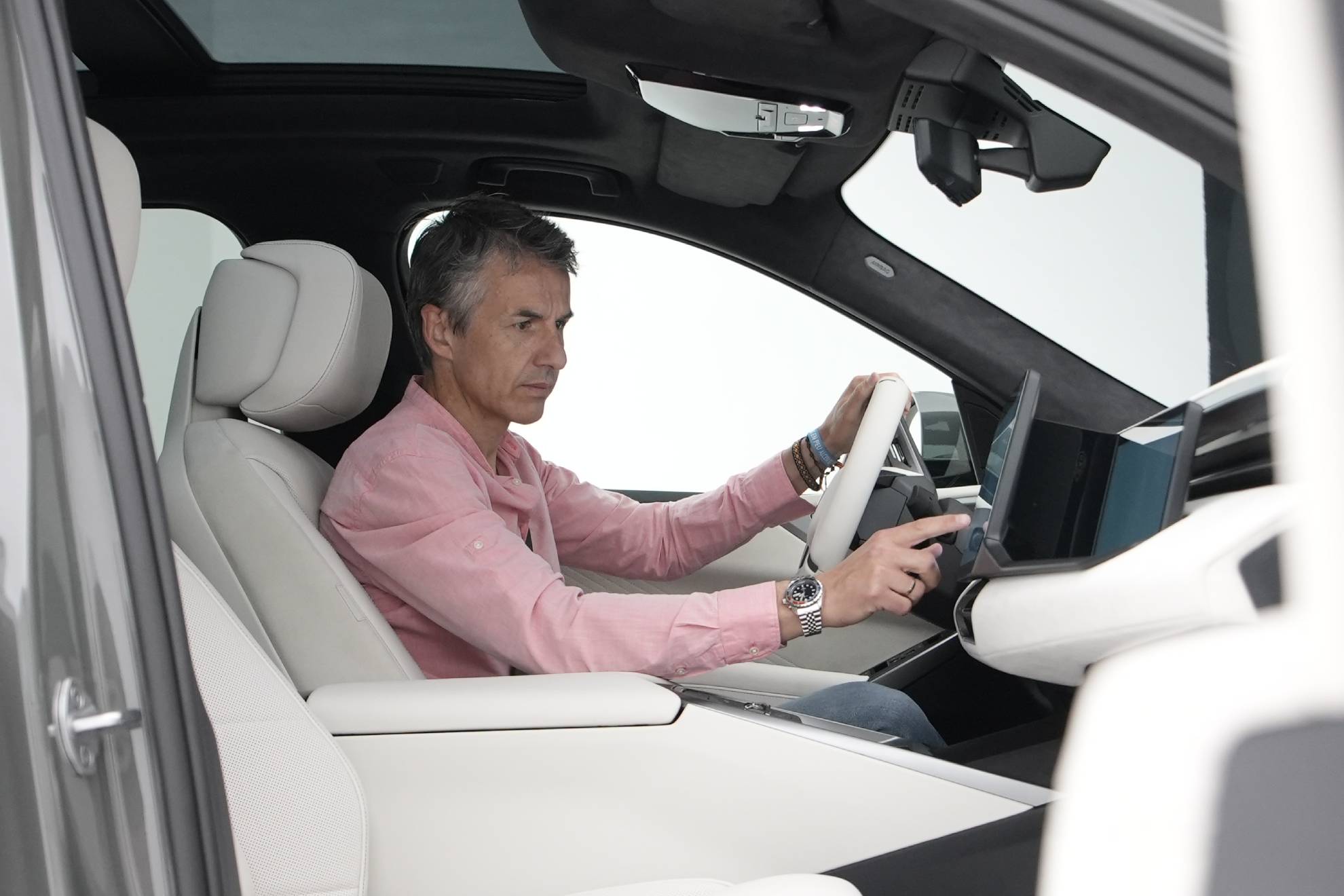 El BMW Operating System X debuta en el X5.