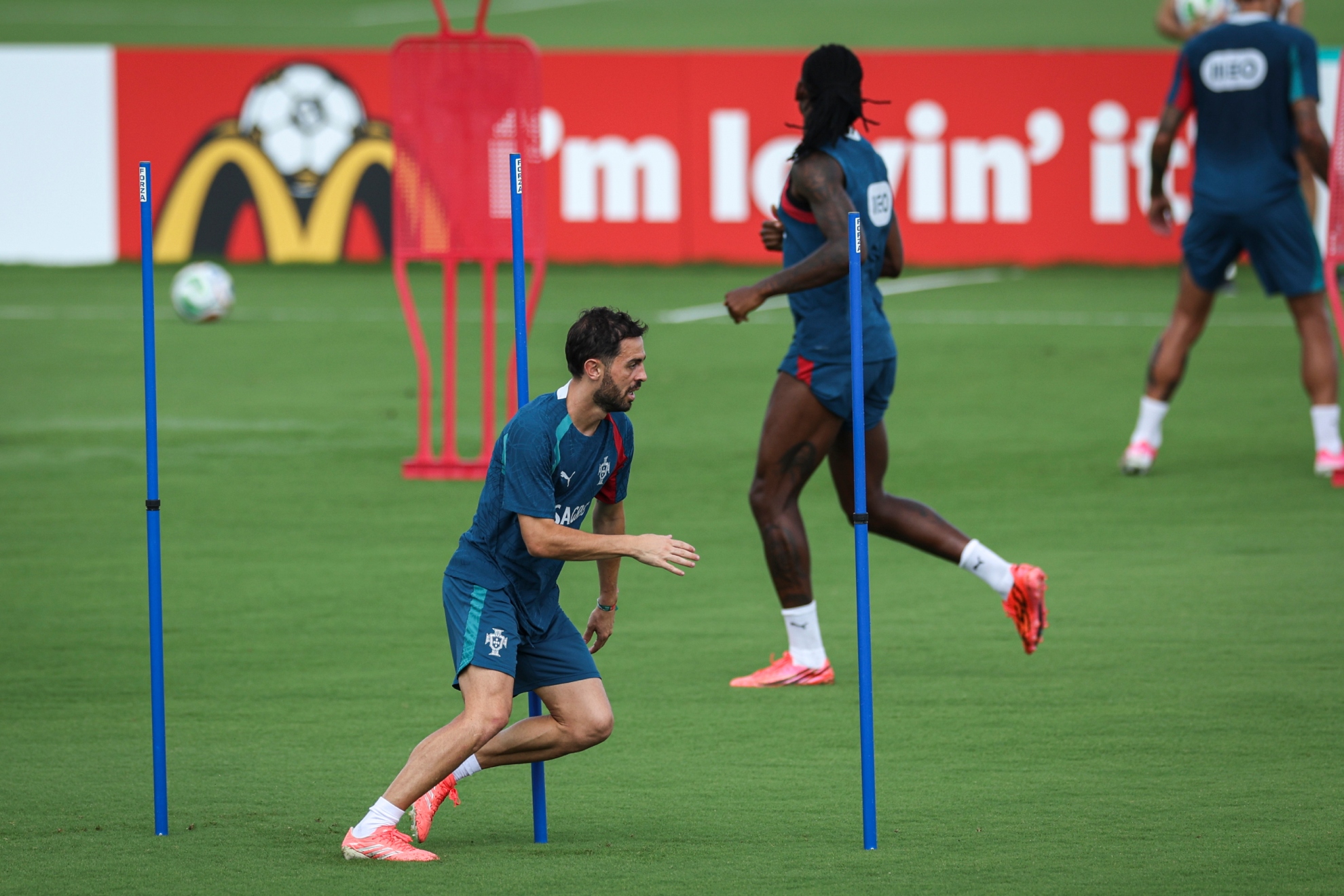 Bernardo Silva, durante un entrenamiento con Portugal.