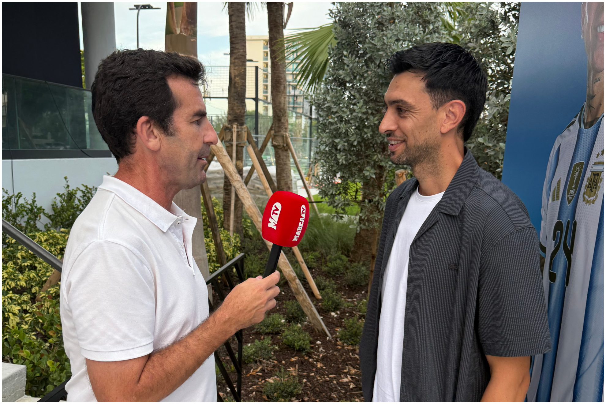 Pastore, con el redactor de MARCA.