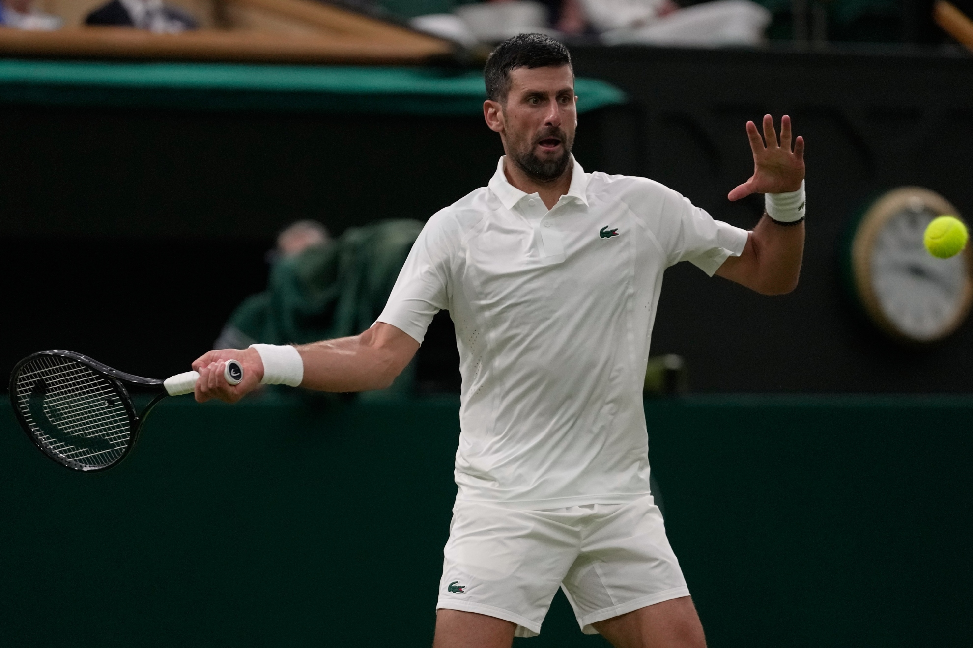 Djokovic, durante su partido ante Tsitsipas.