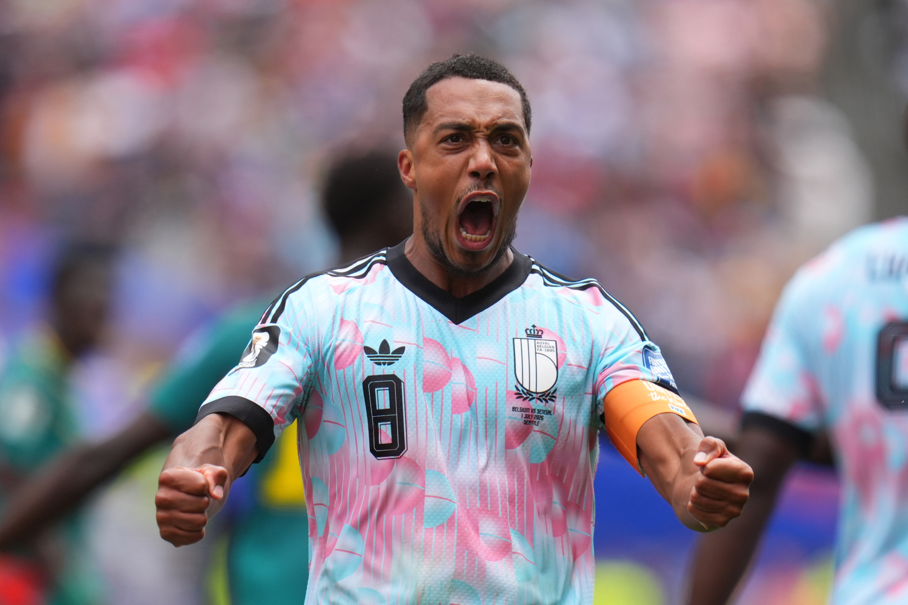 Tielemans celebra el empate ante Senegal.