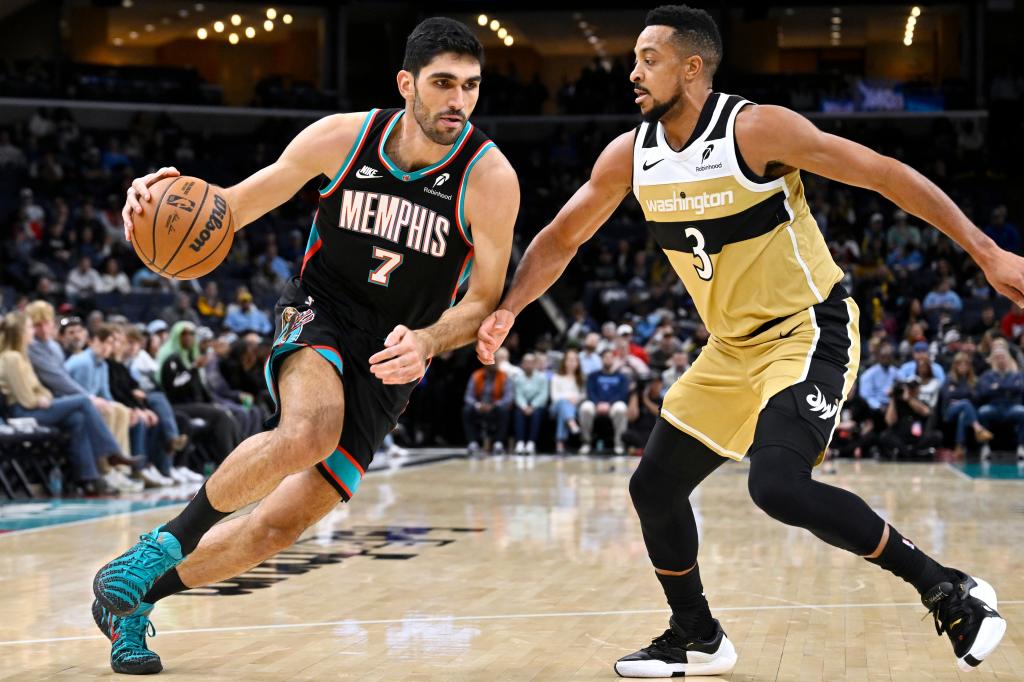 Aldama, en un partido con los Grizzlies.