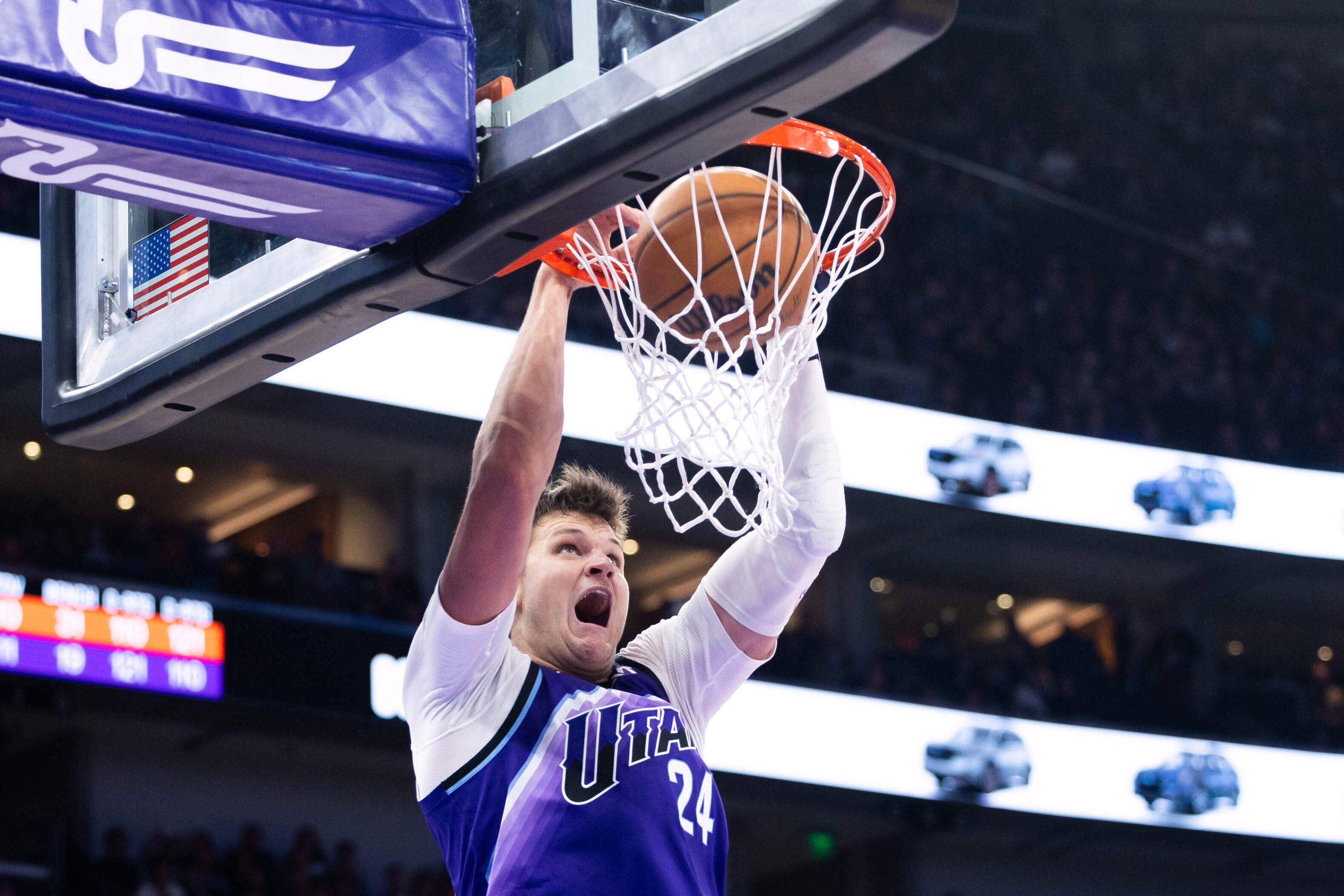 Walker Kessler, un gigante de 2,18 llamado a dominar la zona de los Lakers de Doncic... si le respeta el hombro